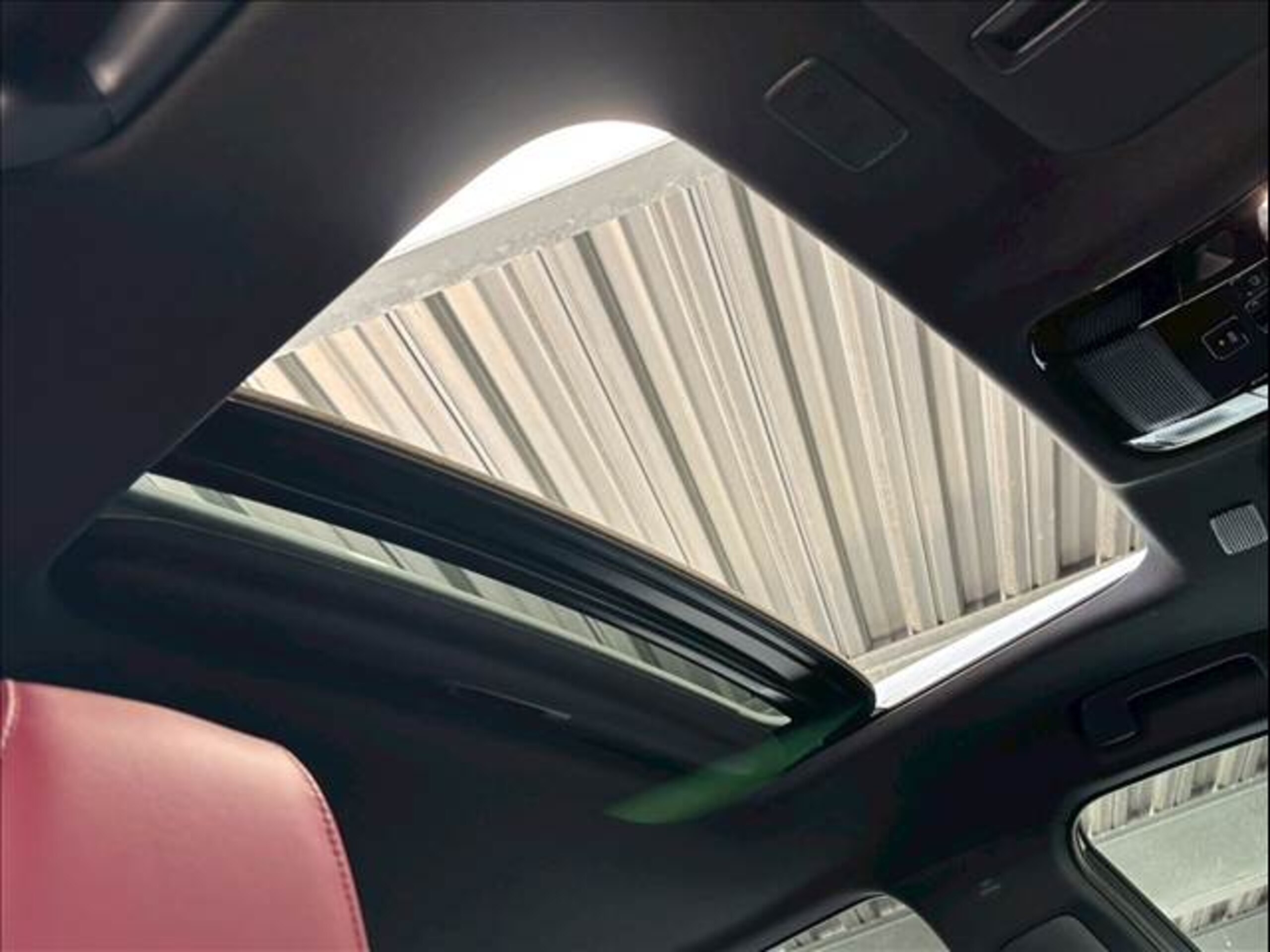 Lexus NX 350h F Sport — photo 7