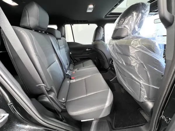 Lexus GX550 OverTrail Plus 4WD Limited Edition 100 Units/Black Leather/Mark Levinson/Cold Weather Package/Registered Unused Vehicle/Sunroof/Cool Box/Front and Rear Dashcam/ETC2.0/Digital Mirror/Stationary Charging/Electric Rear Diff Lock/Genuine Mats (Graphite Black Glass Flake) — photo 8