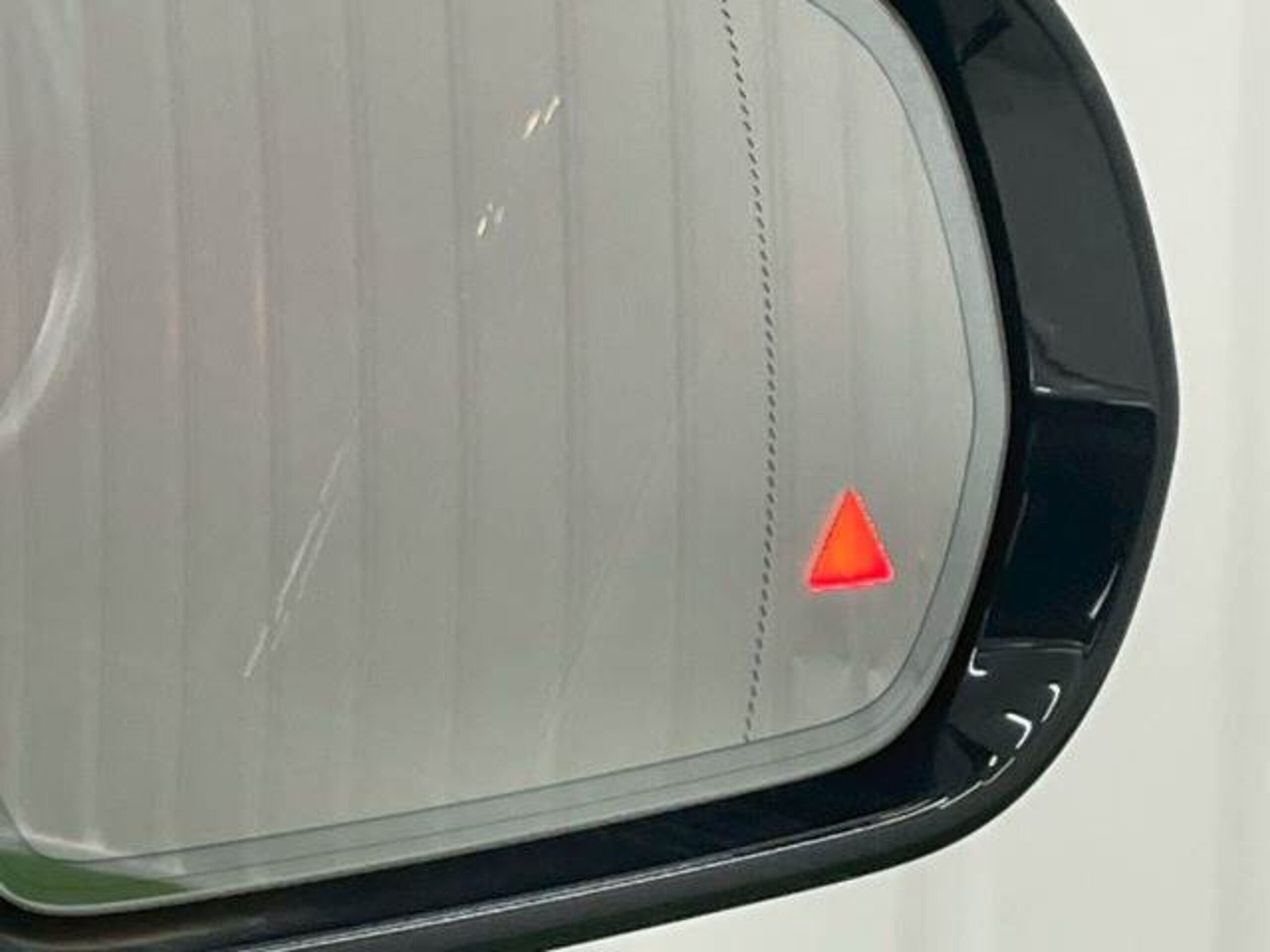 Mercedes-Benz E-Class E220d Avantgarde AMG Line Diesel Turbo — photo 8