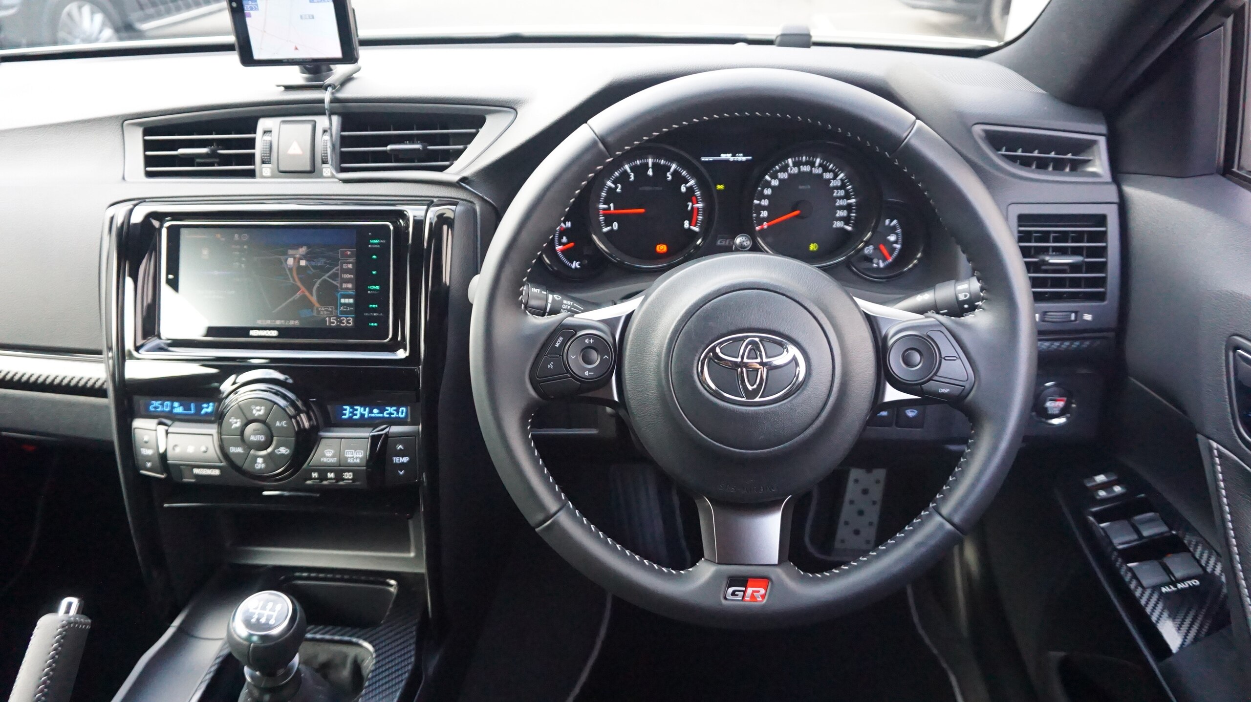 Toyota Mark X 3.5 GRMN — photo 8