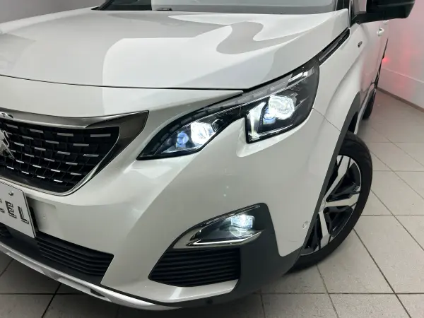 Peugeot 3008 GT Line ACC Half Leather CarPlay Side & B Camera Active Cruise Control Power Tailgate Roof Rails Blind Spot Assist LED Headlights Wireless Charging Genuine 18-inch Alloy Wheels (Pearl White) — photo 7