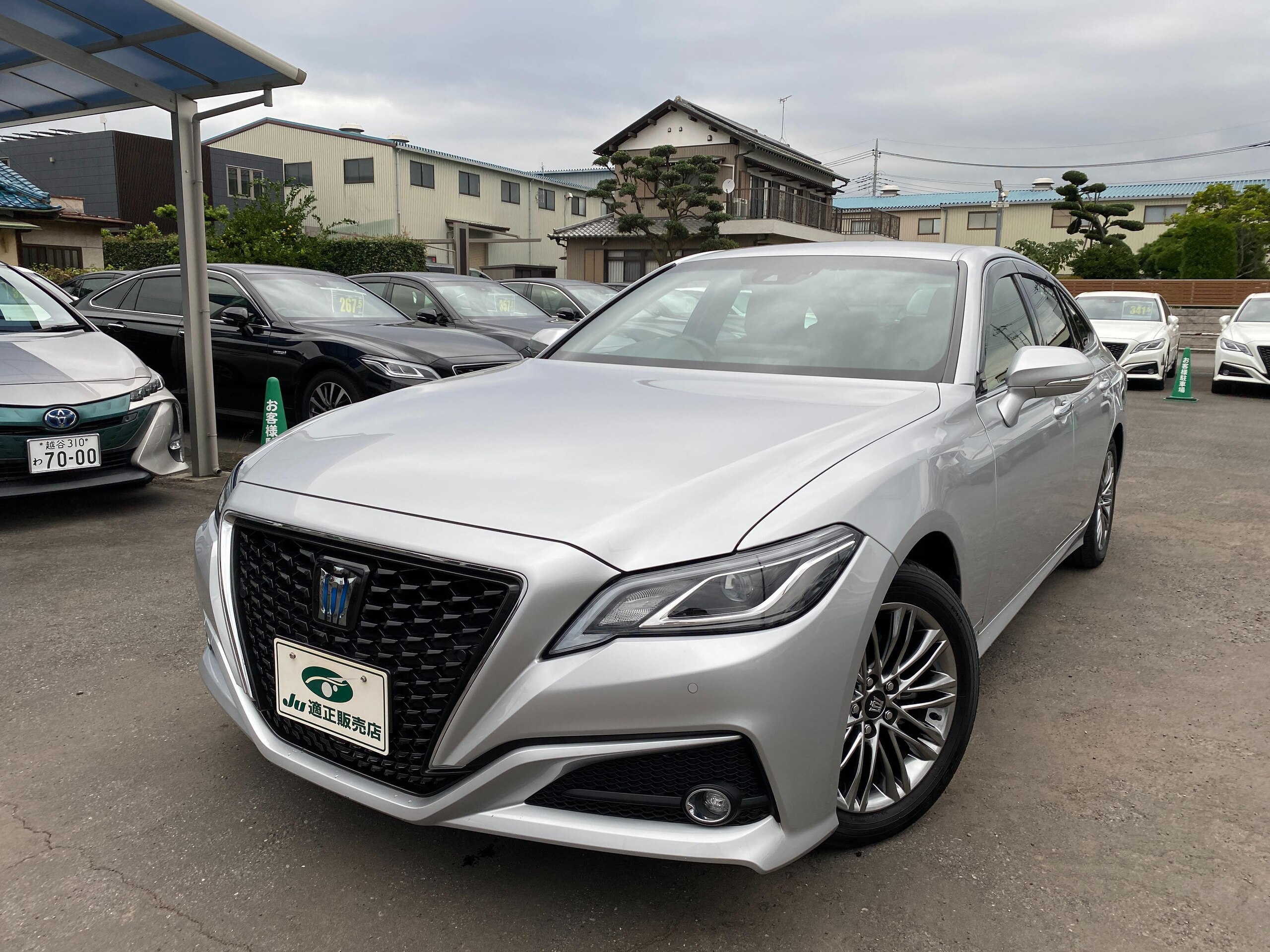 Toyota Crown Hybrid 2.5 S Late Model