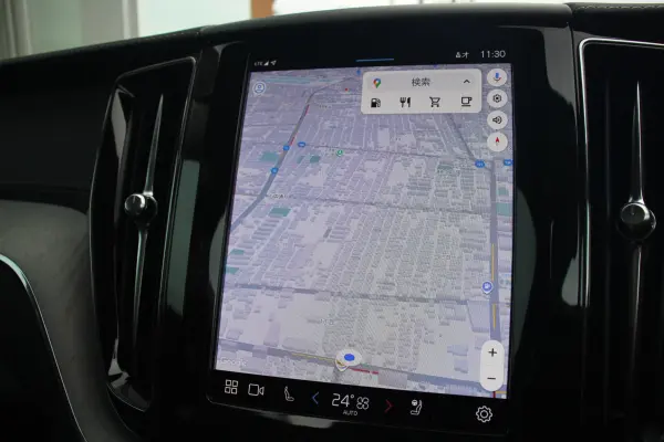 2025 Volvo Xc60 — photo 3