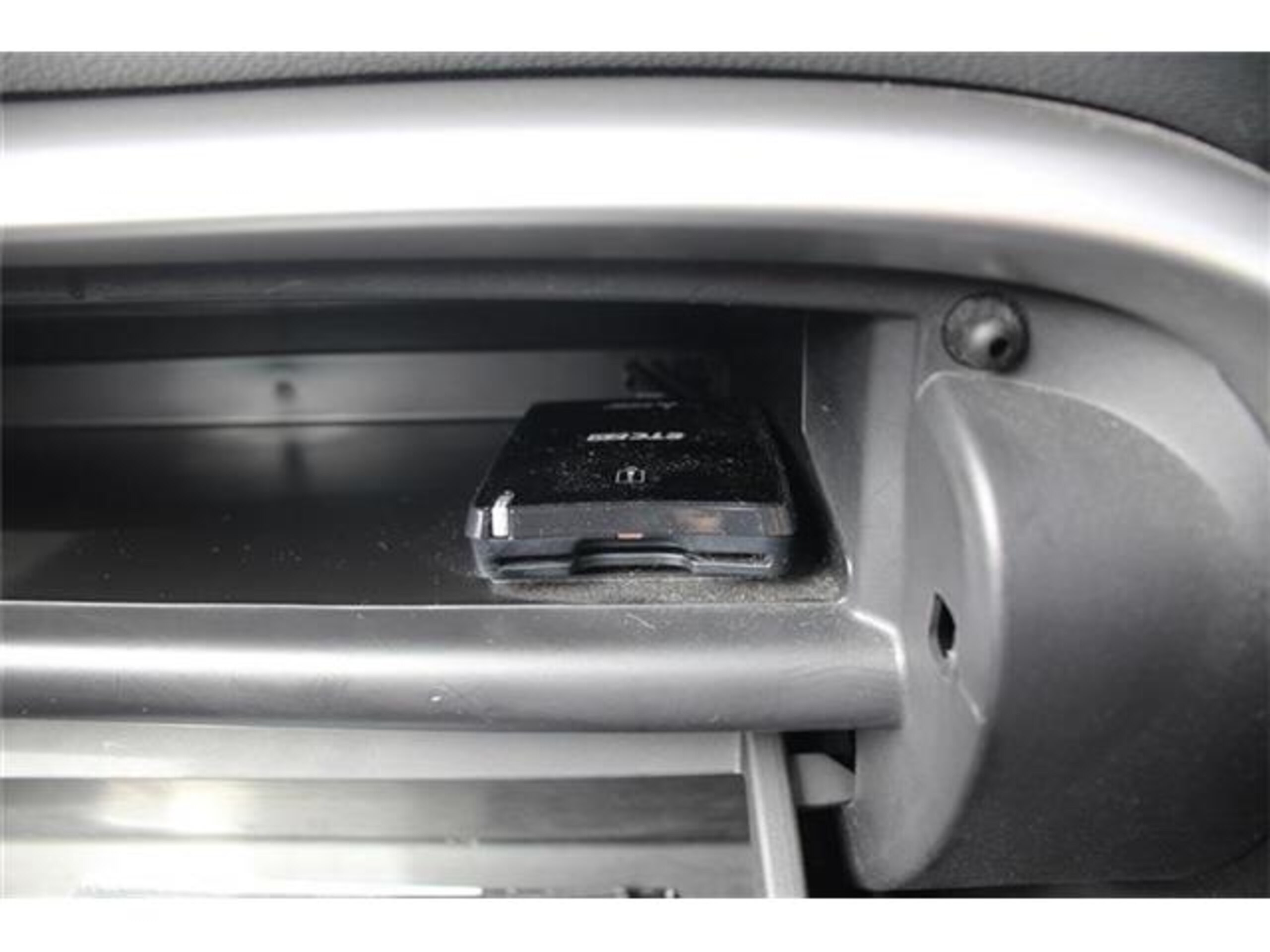 Mitsubishi Eclipse Cross PHEV 2.4 P 4WD — photo 7