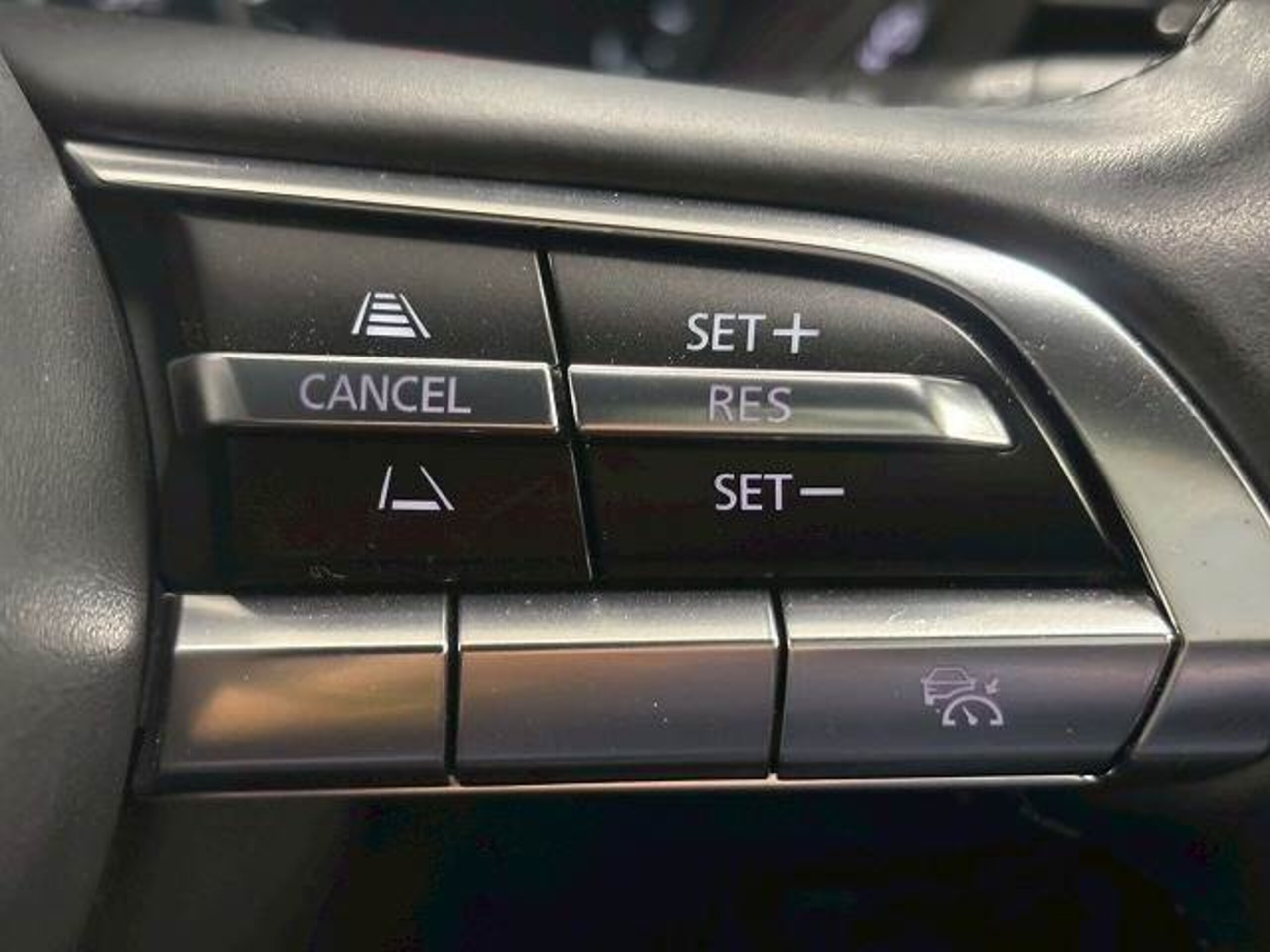 Mazda MAZDA3 Fastback X Proactive — photo 7