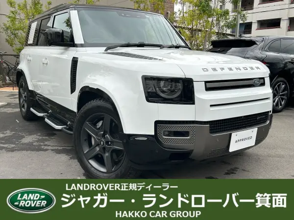 Land Rover Defender 110 X Dynamic SE 3.0L D300 Diesel Turbo 4WD Certified Used Car Air Suspension Fixed Side Steps Leather Seats Memory Power Seats Front Seat Heaters Meridian ACC/LKA/BSM/RTM 20-inch All-Weather Wheels Rear Tire Cover Surround Camera (Fuji White) — thumbnail 1