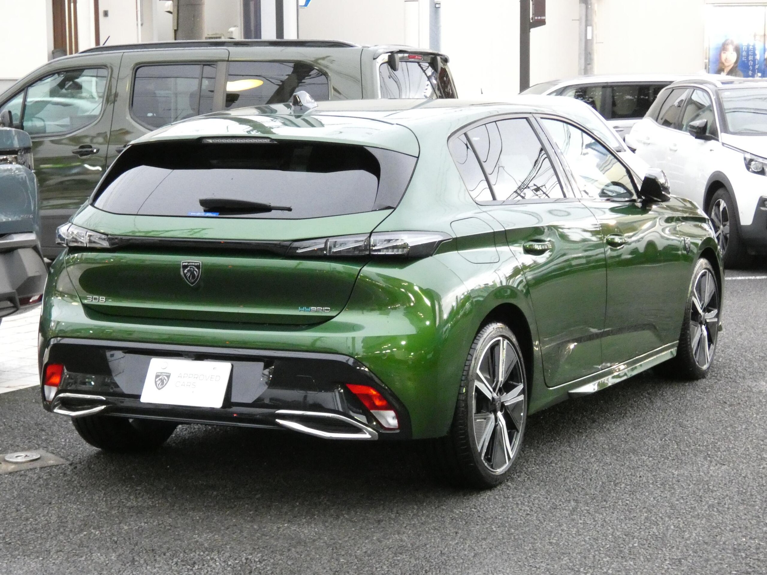 2025 Peugeot 308 — photo 2