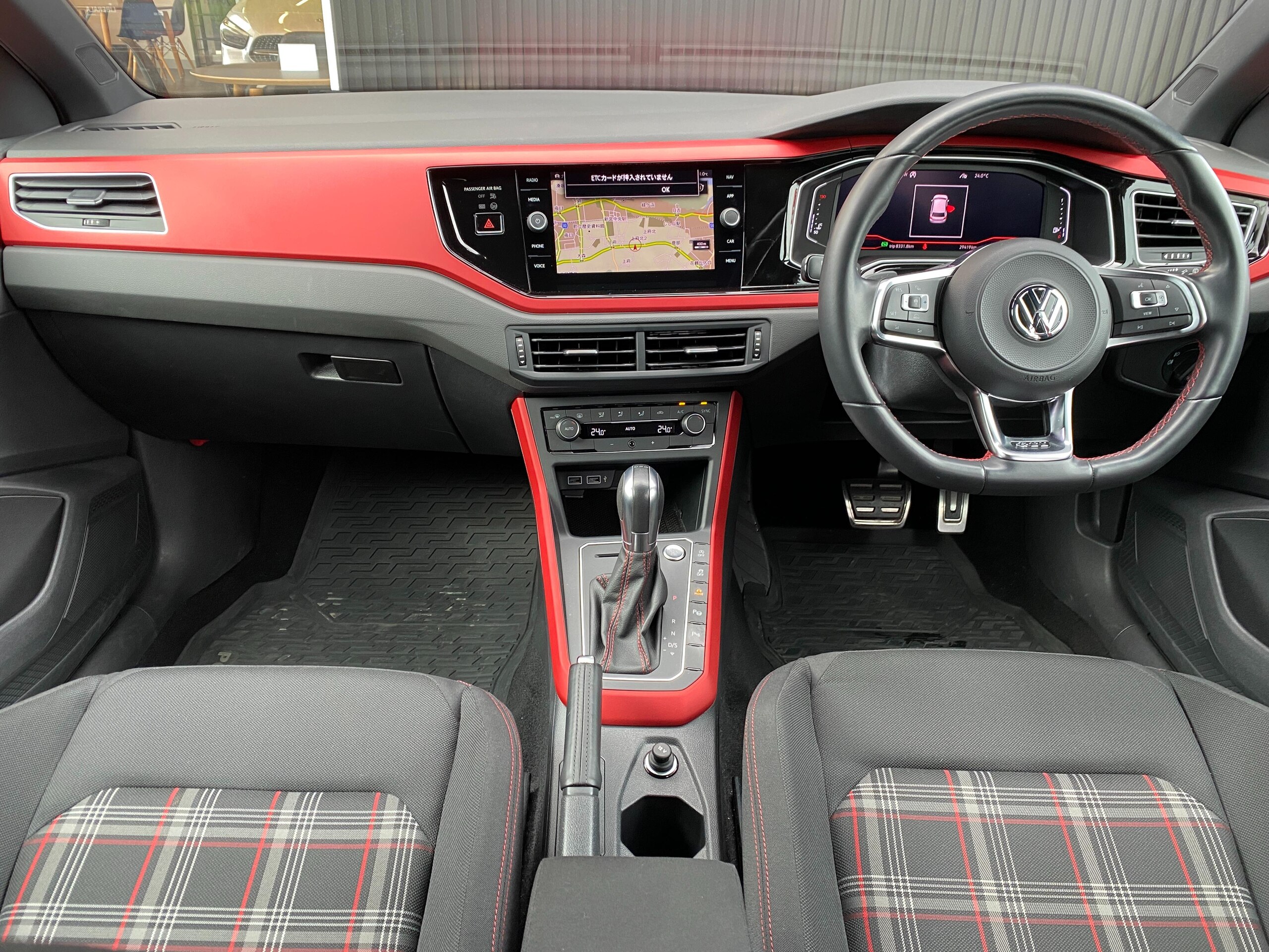 2019 Volkswagen Polo — photo 2