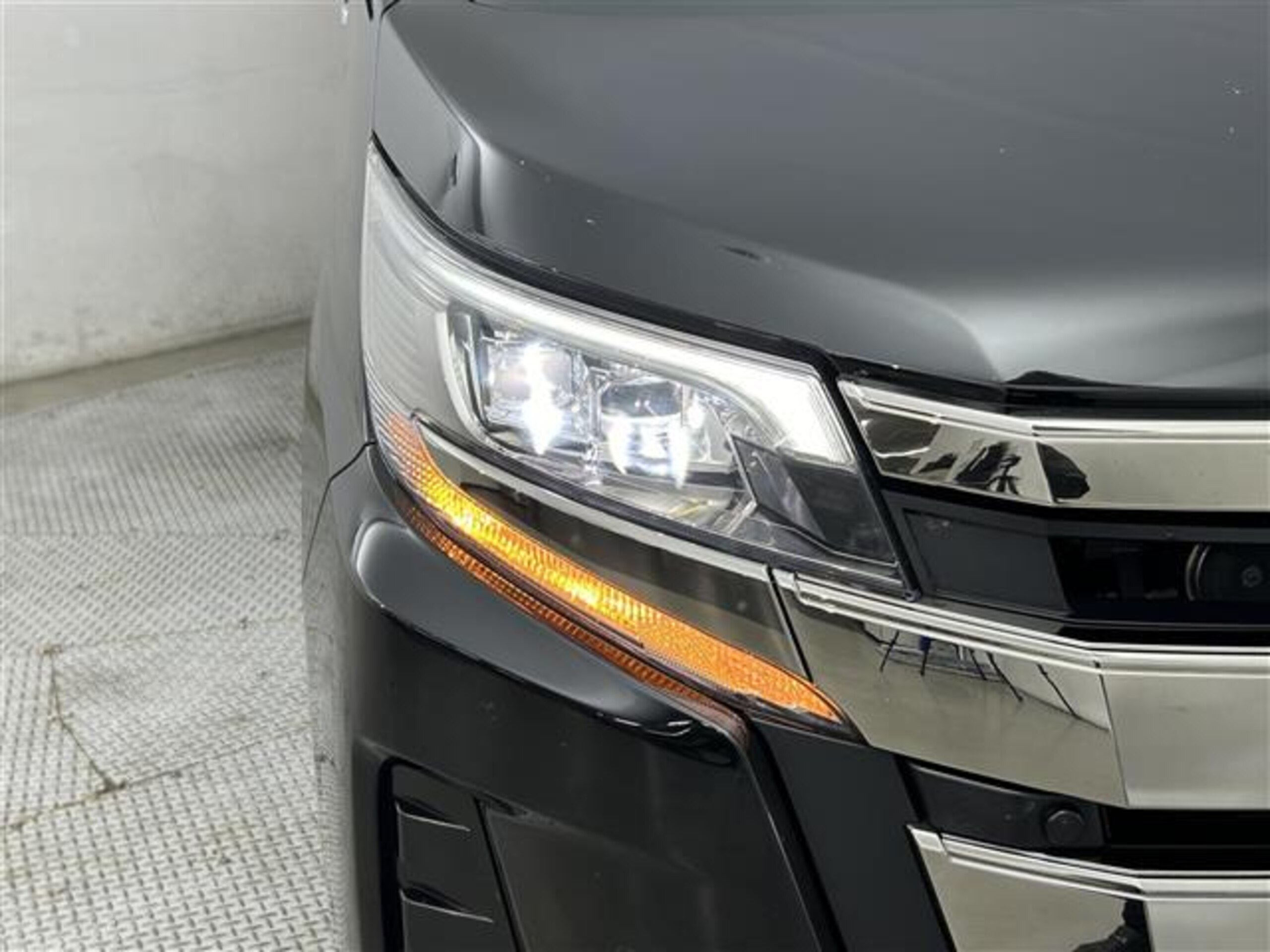 Toyota Noah 2.0 Si WxBIII 4WD — photo 8