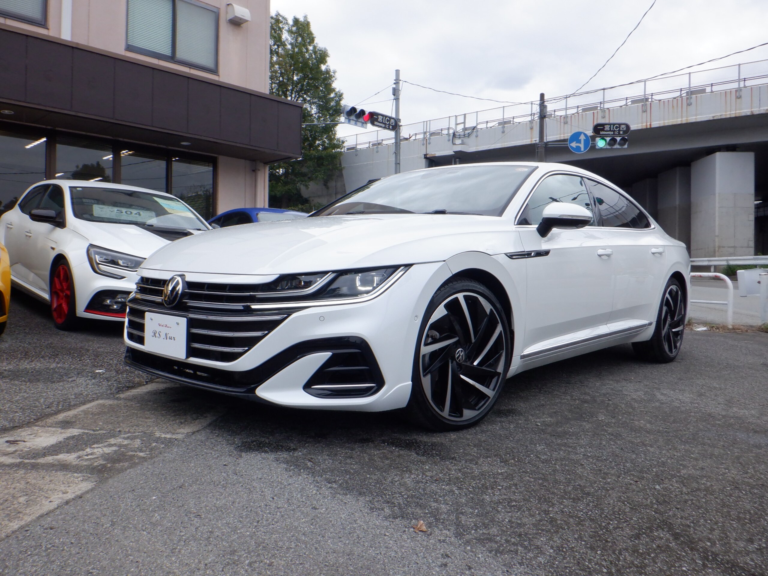 Volkswagen Arteon TSI 4Motion R-Line Advance 4WD