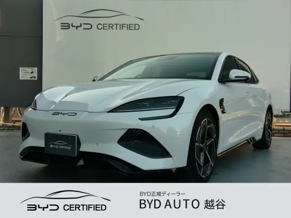 BYD Seal AWD BYD Certified Used Car / DINAUDIO Audio System / Ventilation / Seat Heater / 15.6-inch Center Display / Retractable Door Handles (White)