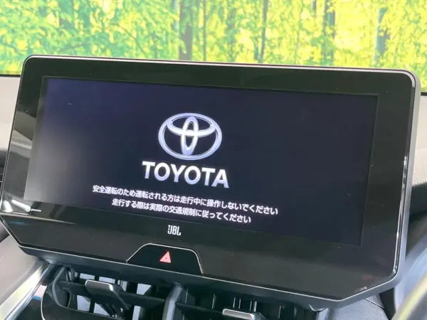 2020 Toyota Harrier — photo 2