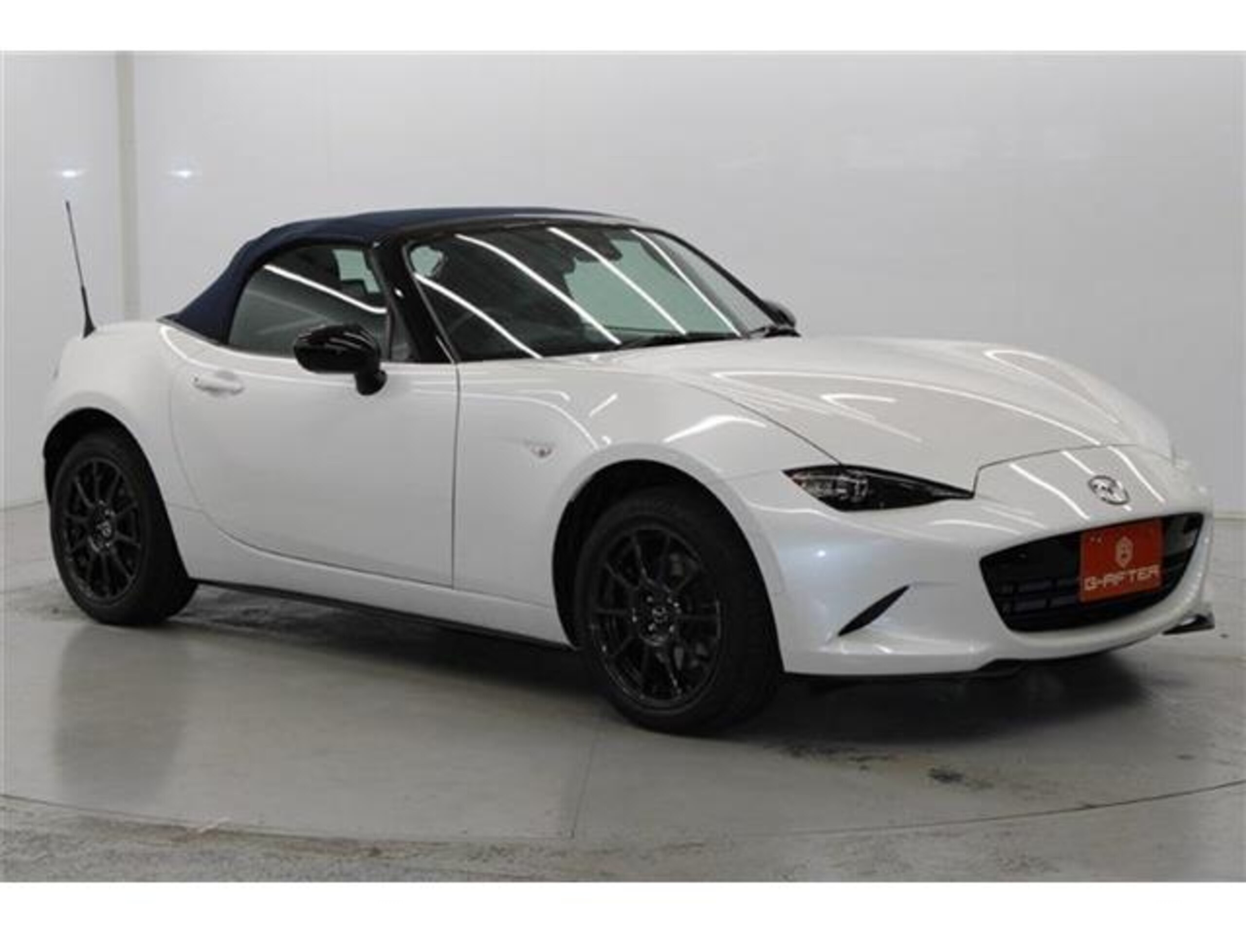 2023 Mazda Roadster — photo 3