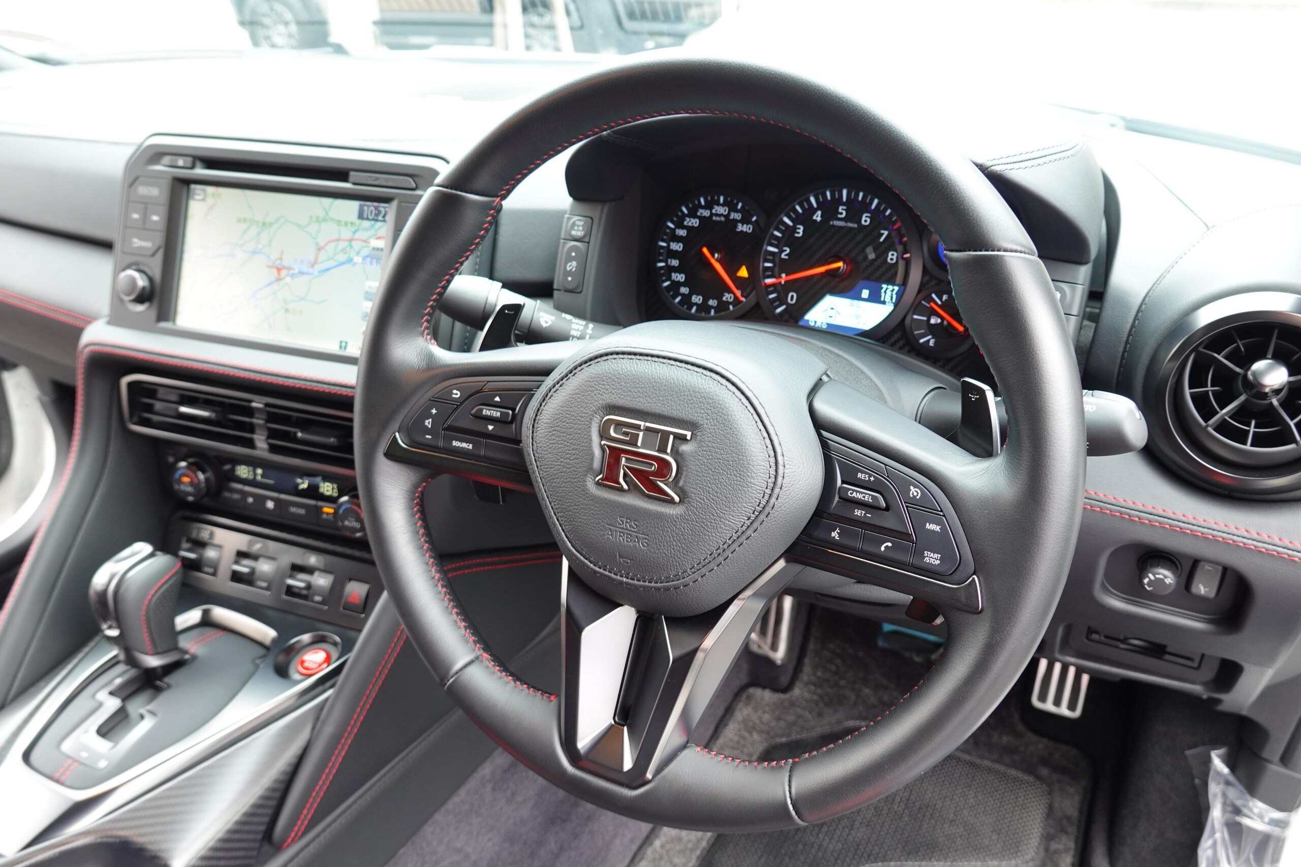 Nissan GT-R 3.8 Black Edition 4WD — photo 9