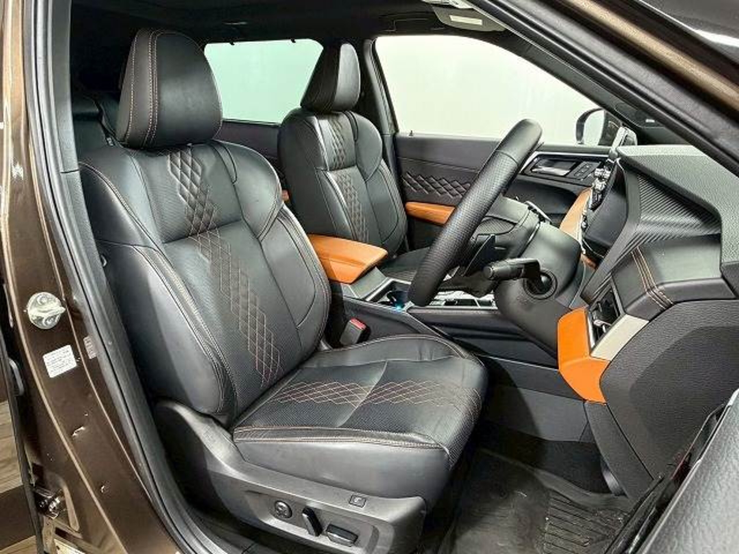 Mitsubishi Outlander PHEV 2.4 P 4WD — photo 7