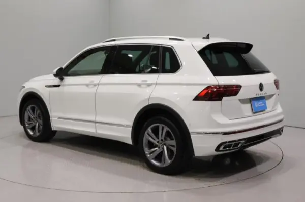 2024 Volkswagen Tiguan — photo 3