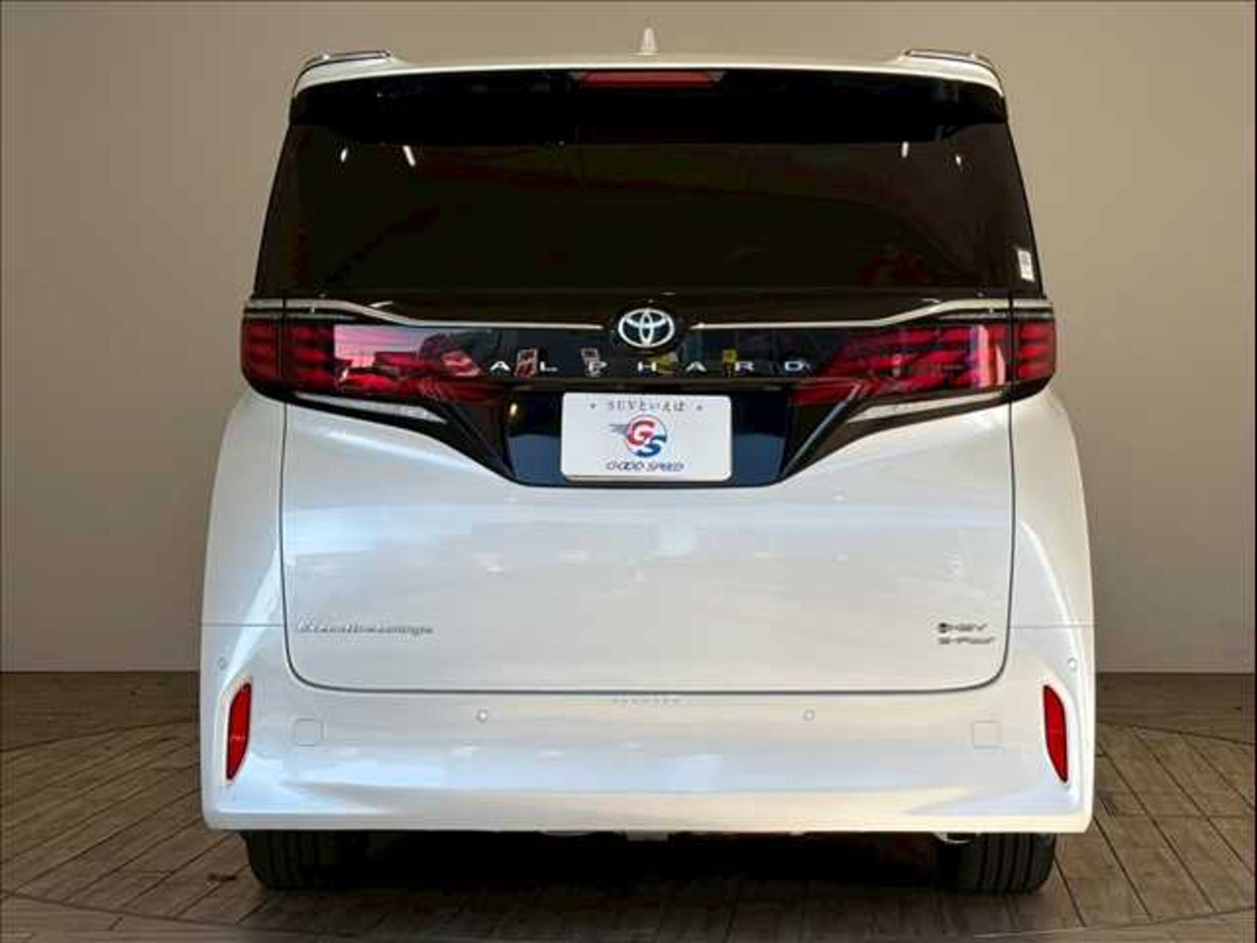 Toyota Alphard Hybrid 2.5 Executive Lounge E-Four 4WD — photo 9