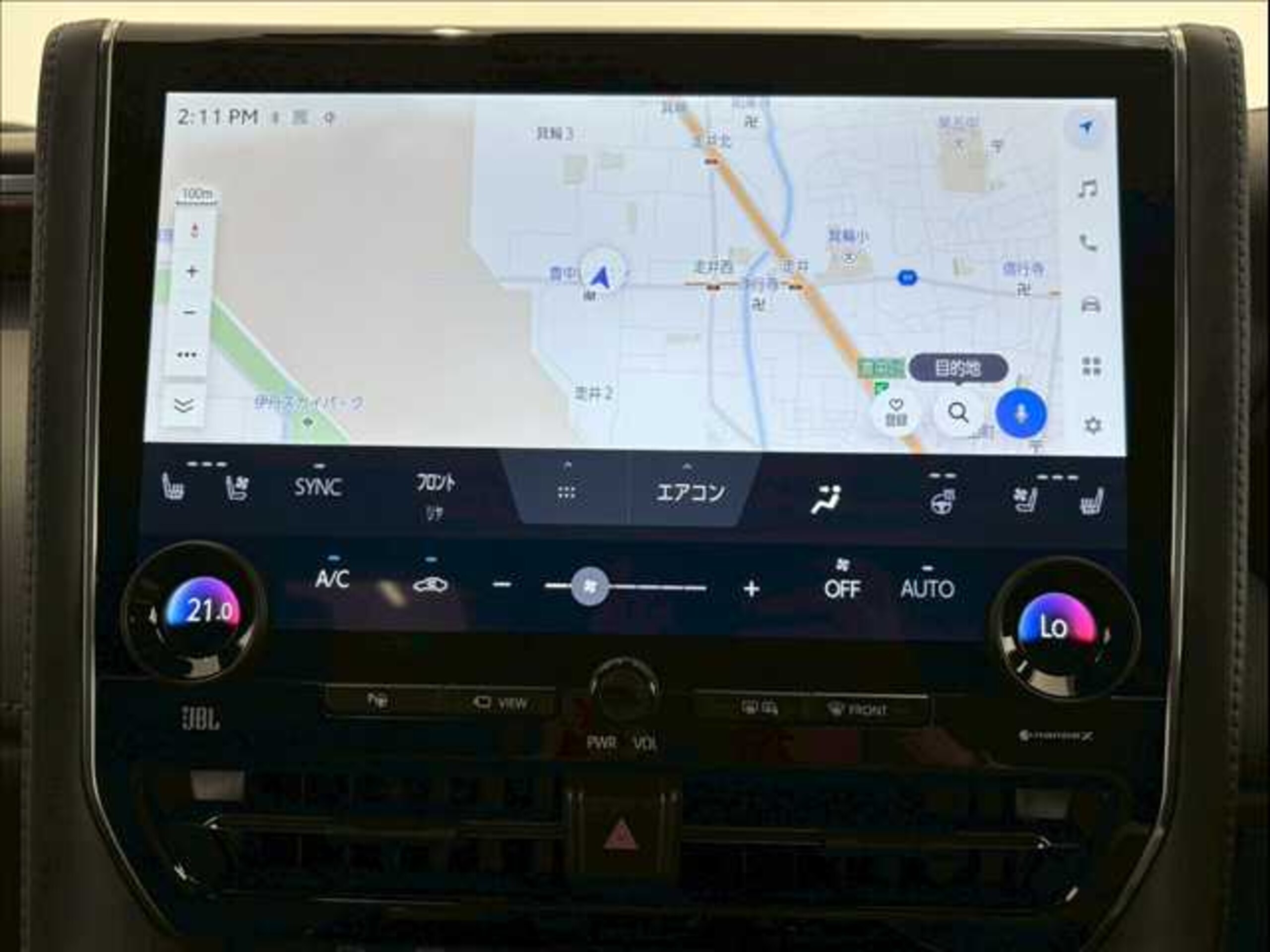 2023 Toyota Alphard — photo 2