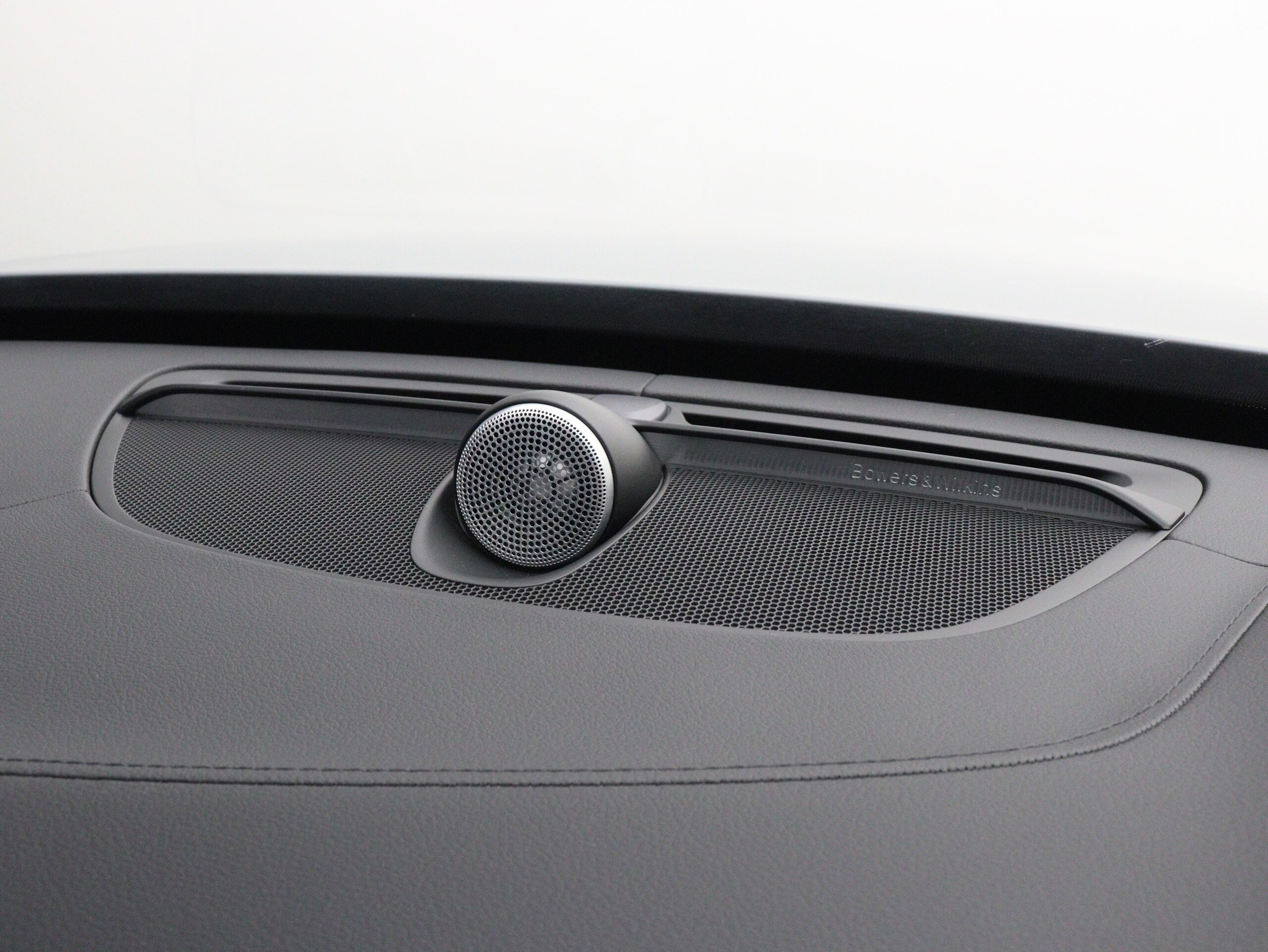 2024 Volvo Xc90 — photo 3