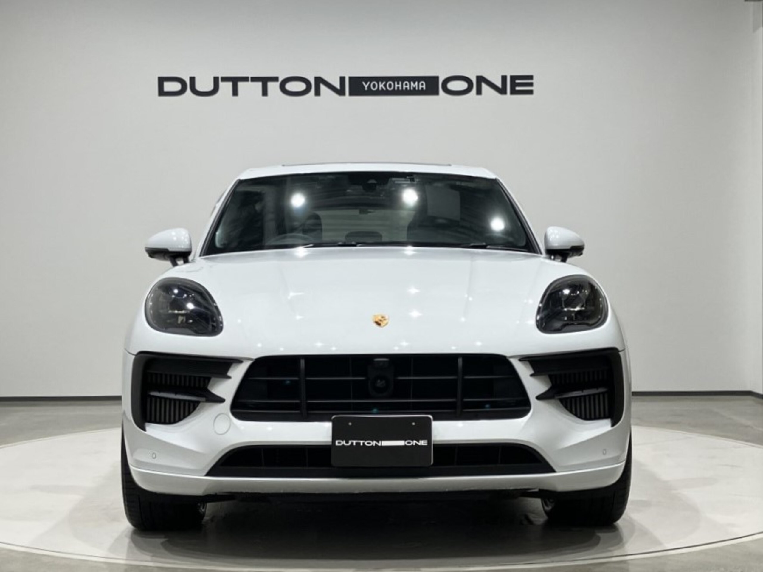 Porsche Macan GTS PDK 4WD — photo 7