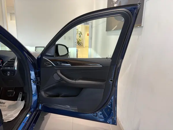 BMW X3 xDrive20d M Sport Diesel Turbo 4WD Black Leather Seat Steering Wheel Heater Harman Kardon TV Sunroof (Phytonic Blue Metallic) — photo 9