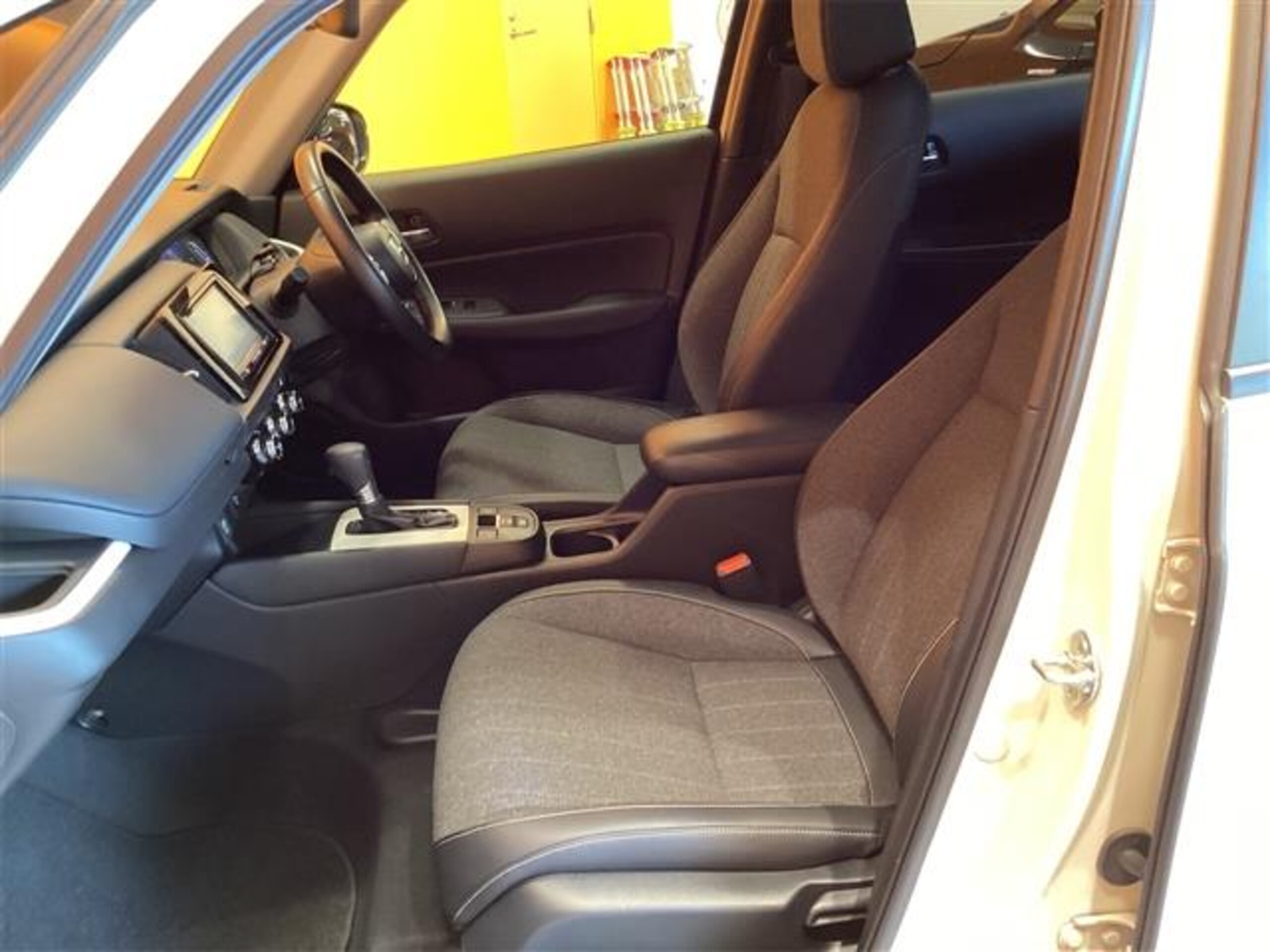 Honda Fit 1.5 e:HEV Home HondaSENSING Aftermarket Navigation TV Bluetooth Backup Camera ETC Smart Key Push Start Adaptive Cruise Control Electronic Parking Brake — photo 8