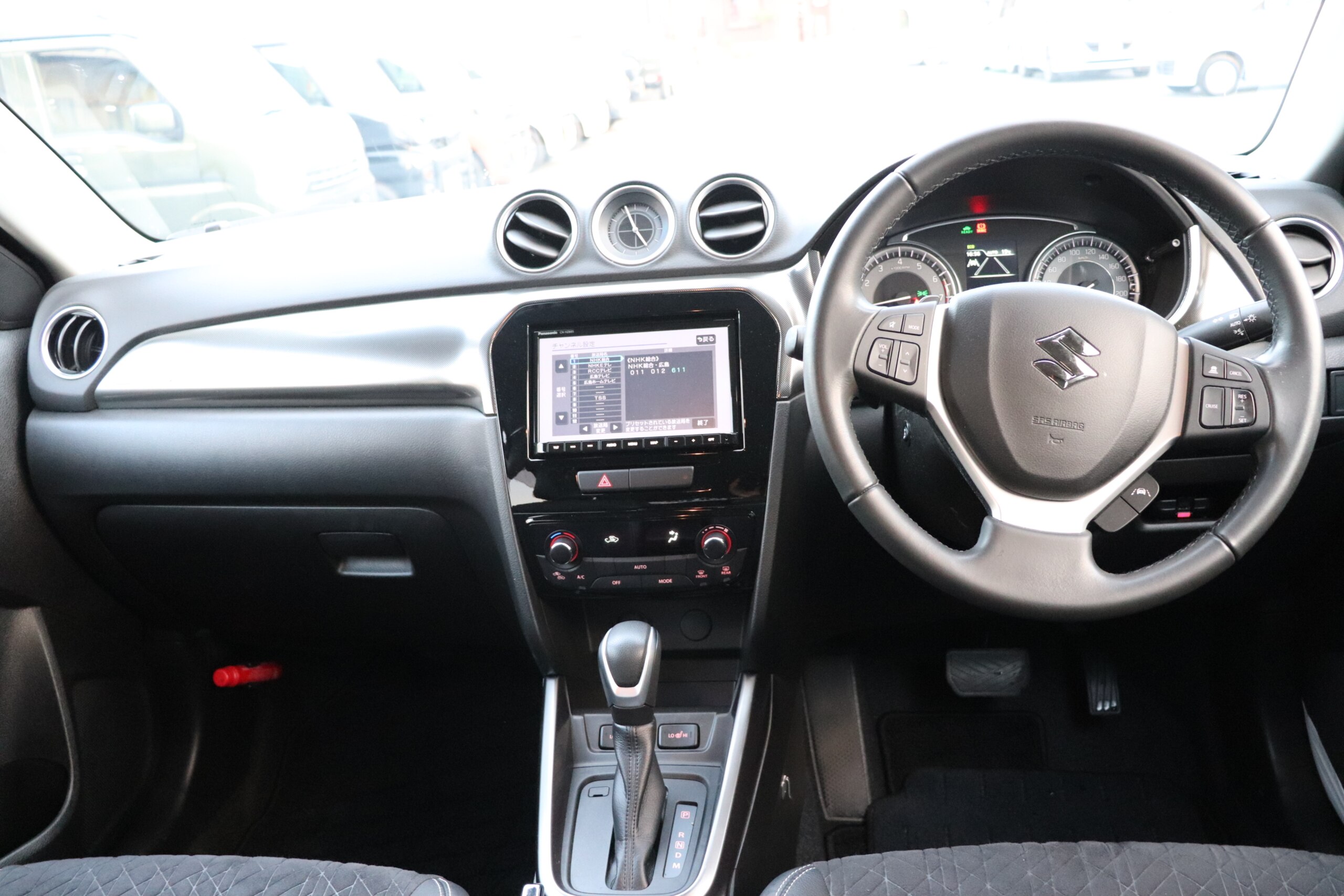 Suzuki Escudo 1.5 4WD — photo 7