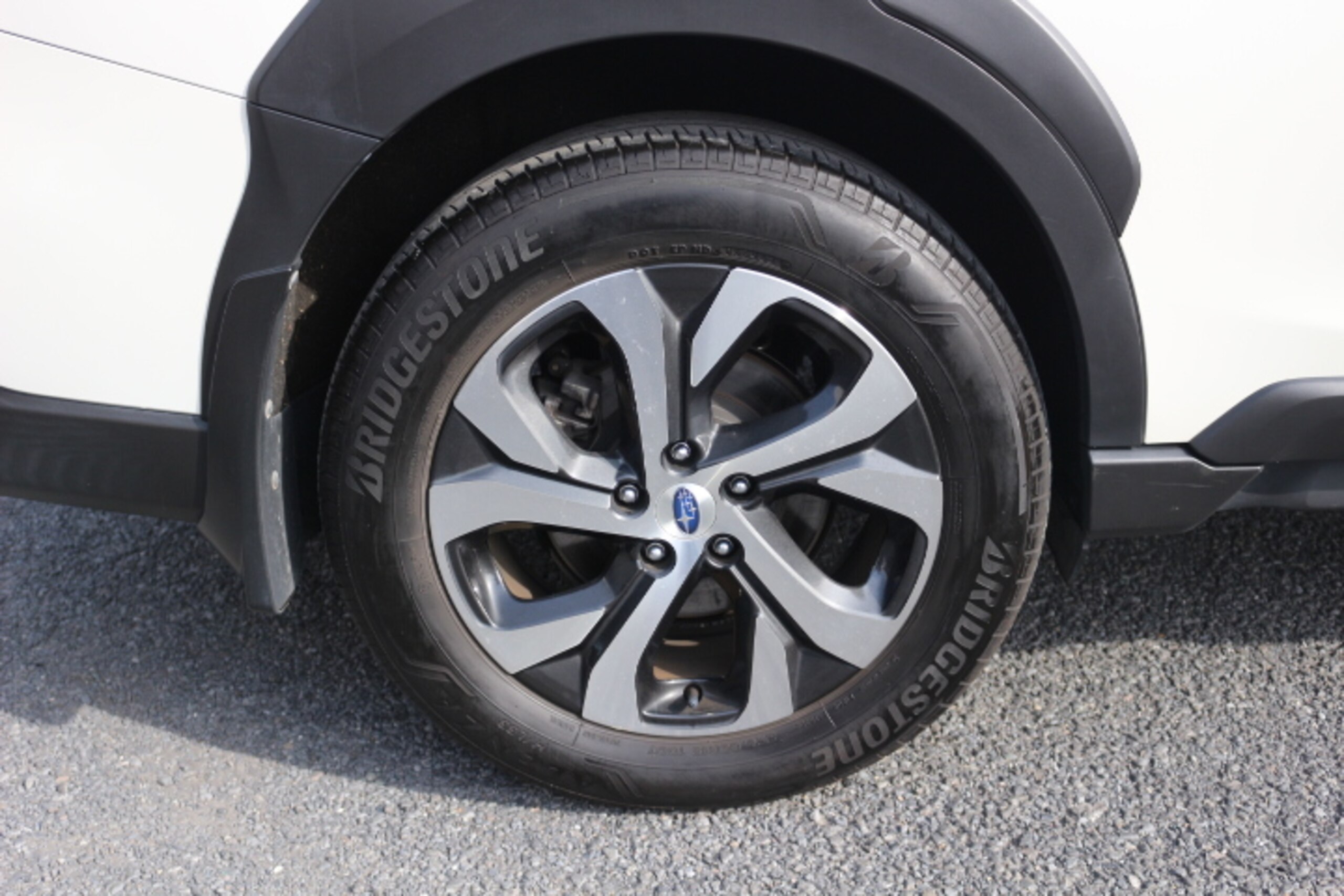 Subaru Legacy Outback 1.8 Limited EX 4WD — photo 8