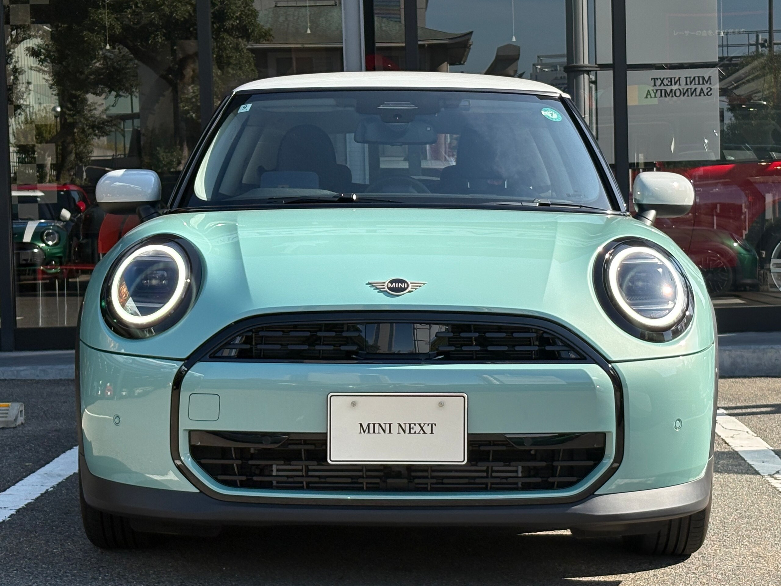 2024 Mini Cooper — photo 2