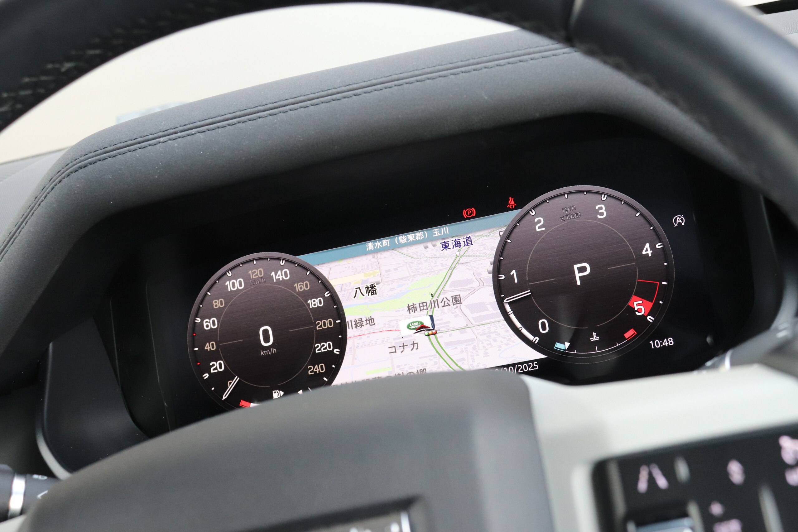 Land Rover Defender 110 S 3.0L D300 Diesel Turbo 4WD — photo 9