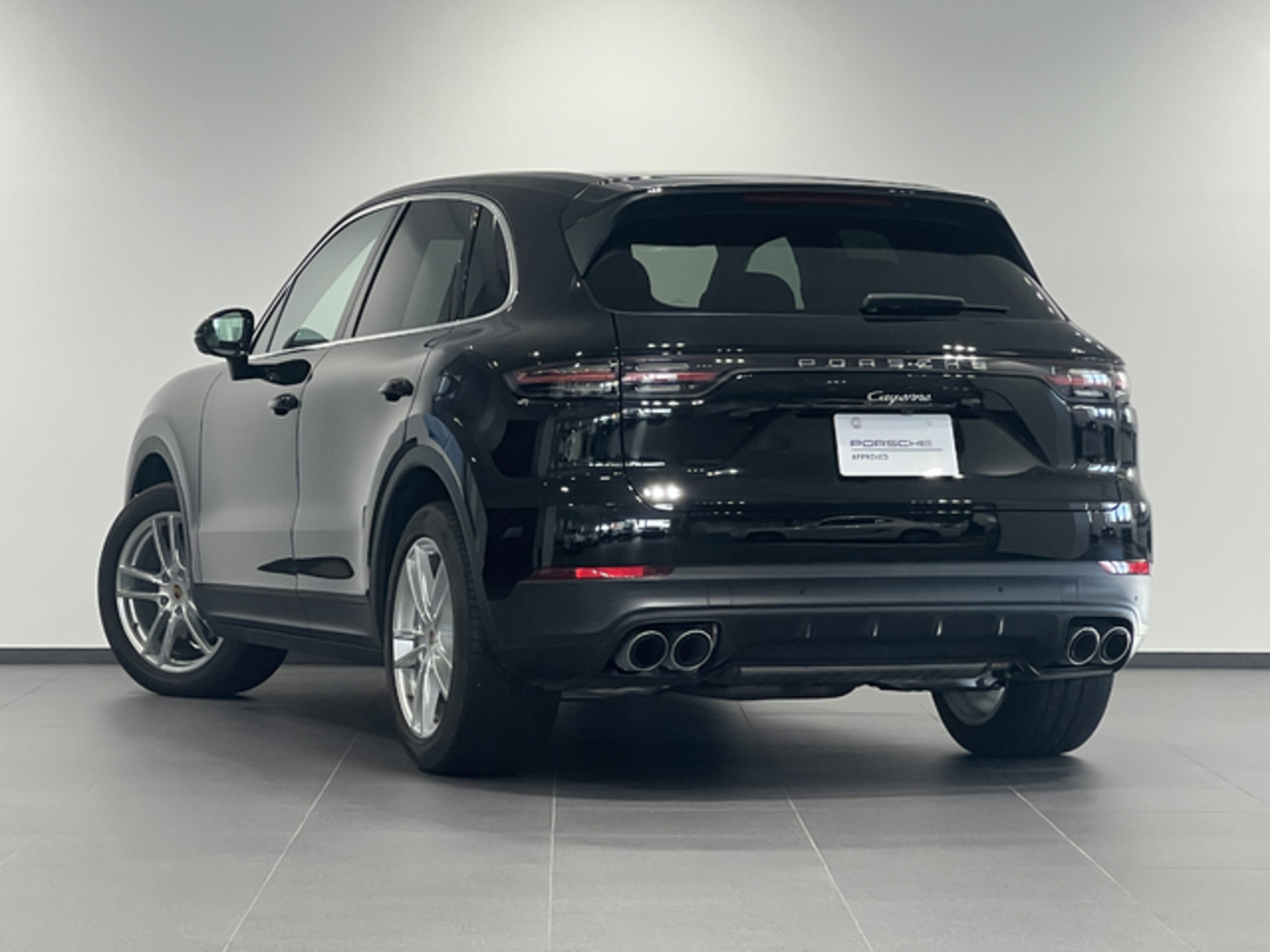 2020 Porsche Cayenne — photo 3