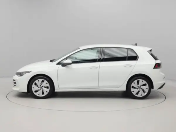 Volkswagen Golf TDI Active Advance Diesel Turbo Certified Used Car LED Matrix Headlights IQ.LIGHT Adaptive Cruise Control 17-inch Alloy Wheels Seat Heater Steering Heater Full Auto Air Conditioning (Pure White) — photo 8