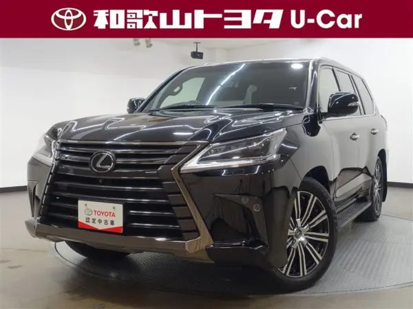 Lexus LX 570 Black Sequence 4WD