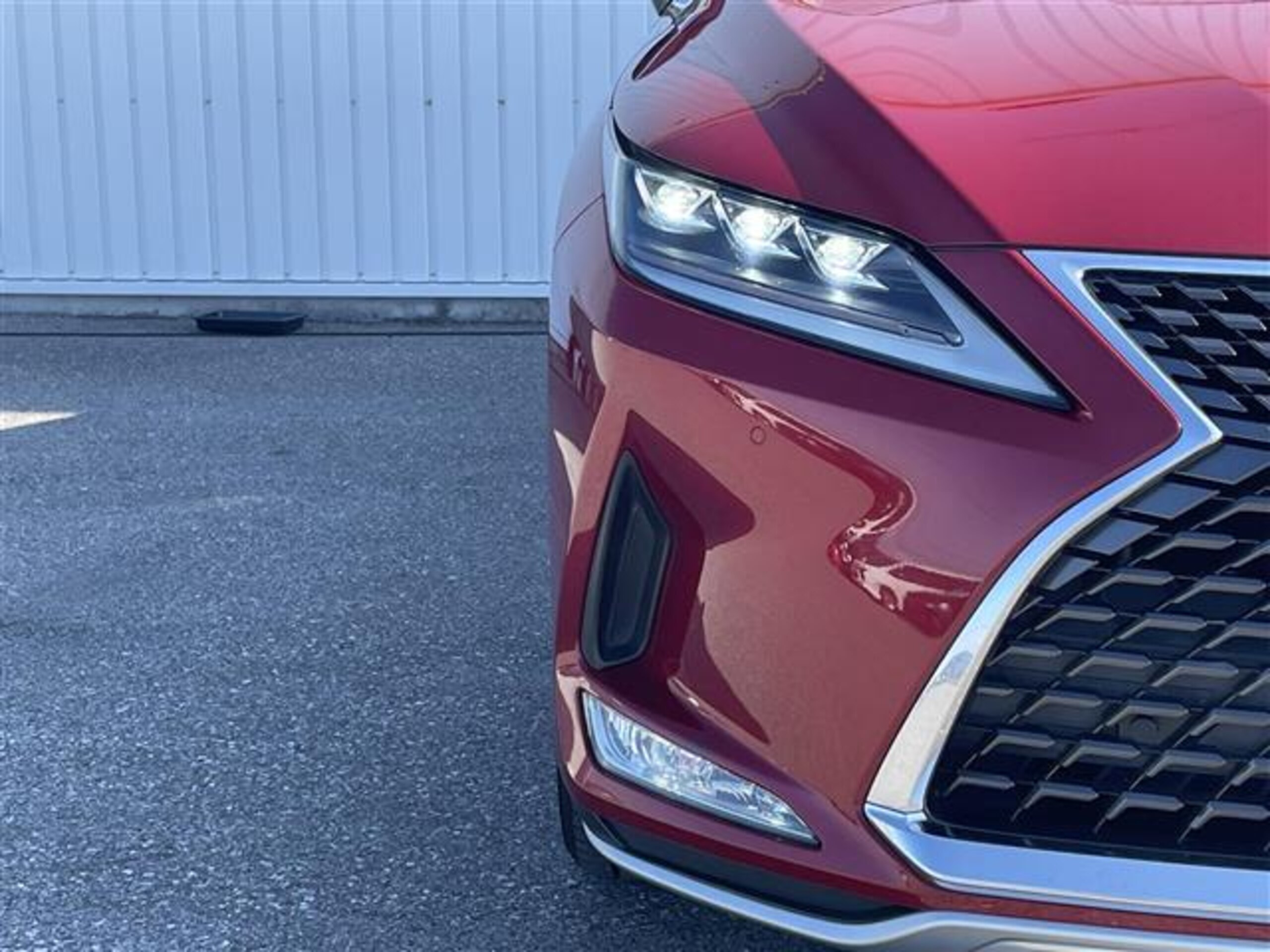 Lexus RX300 Version L Panorama Roof Genuine 12.3-inch Navi Bluetooth Full-Seg Surround Camera ETC Dashcam Radar Cruise Wireless Charging Power Back Door Cream Leather Seats Triple LED Power Seats — photo 9