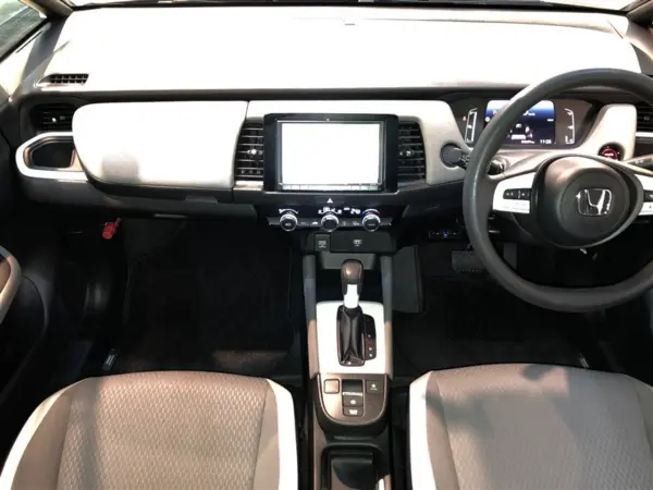 2020 Honda Fit — photo 2