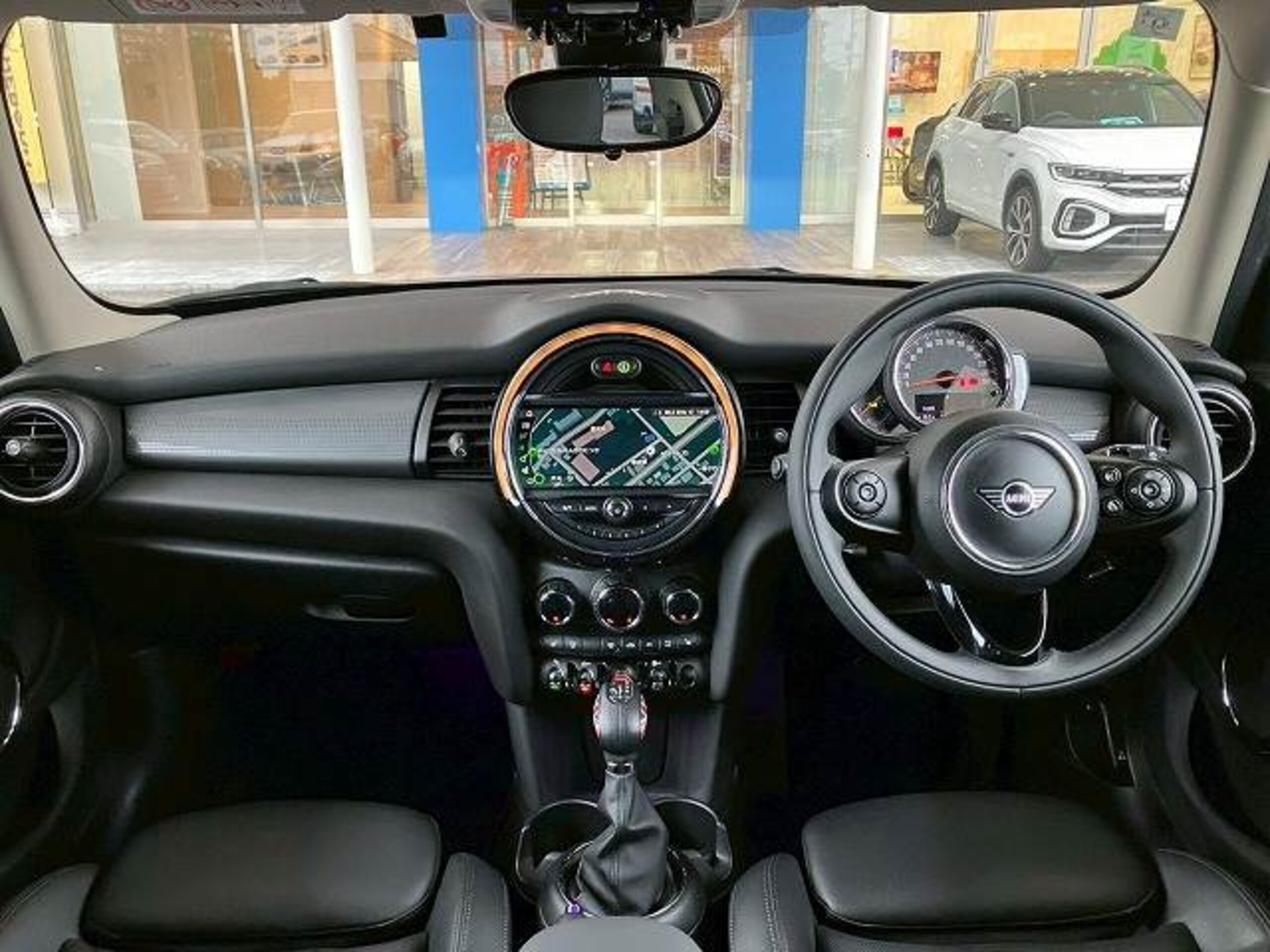 2019 Mini Cooper — photo 2