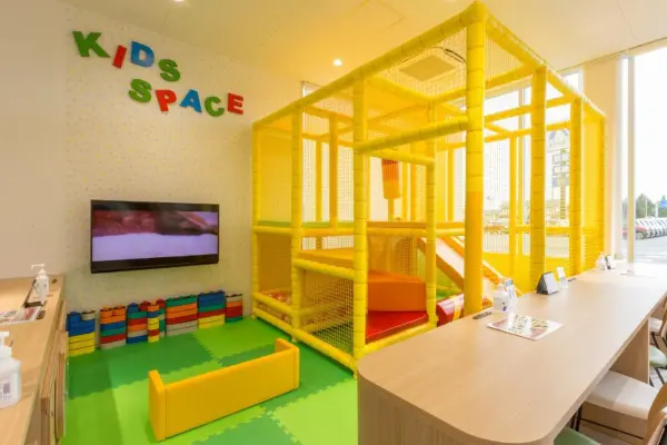 Mitsubishi Eclipse Cross 1.5 P 4WD — thumbnail 1