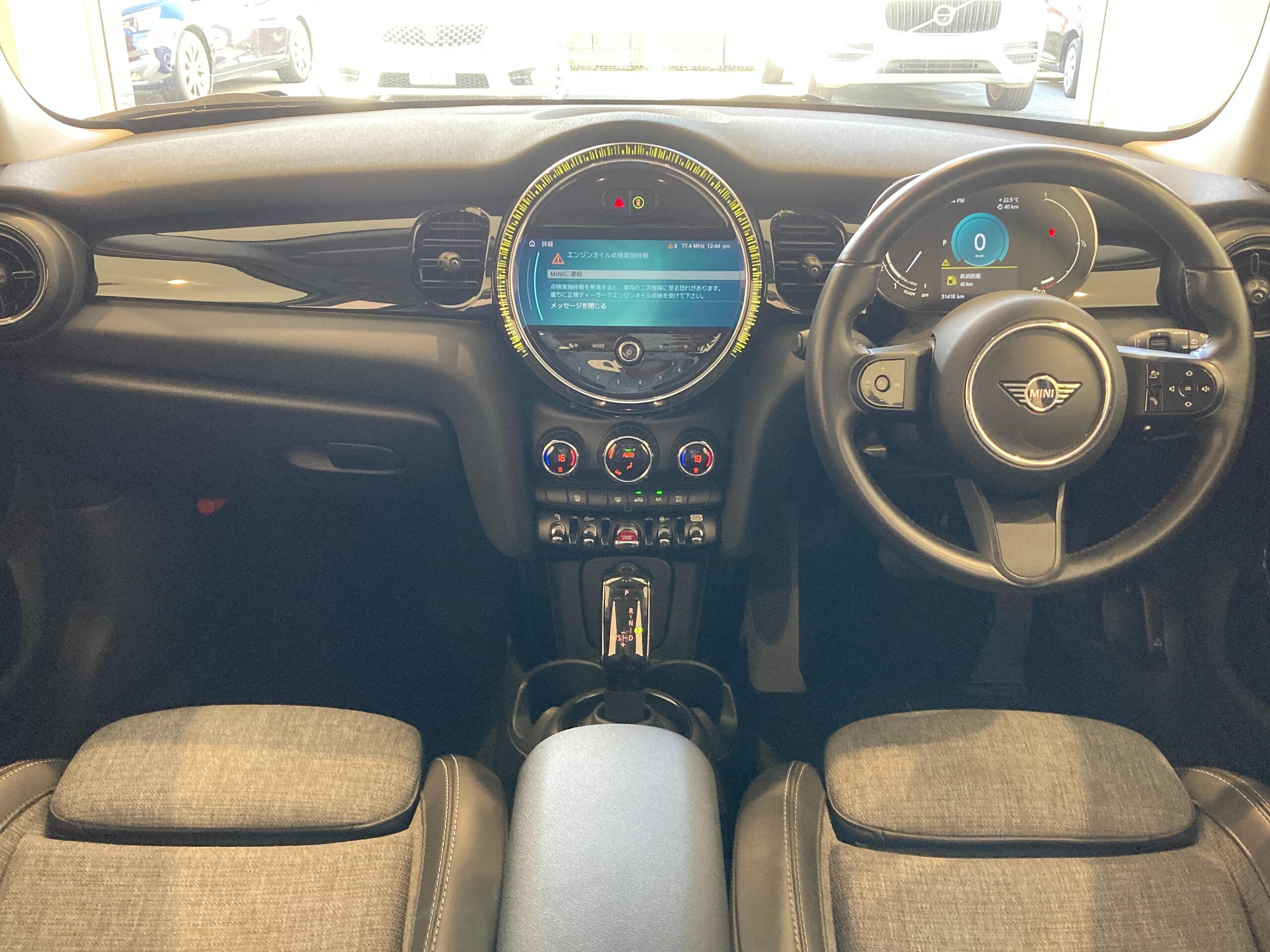 2022 Mini Cooper — photo 2