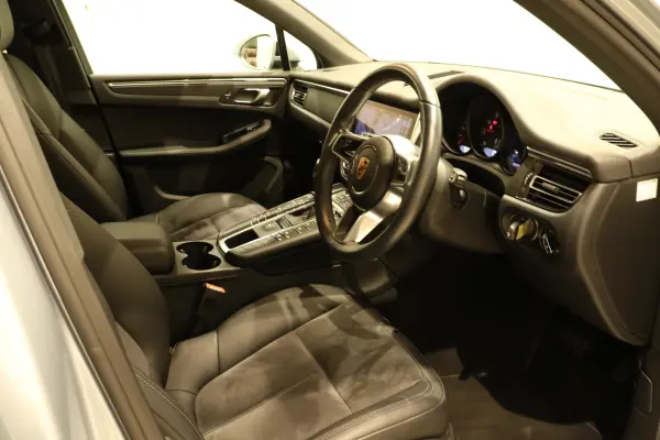 Porsche Macan PDK 4WD F Power Seat & Seat Heater LED ACC LKA BSM 18AW (Dolomite Silver Metallic) — photo 8