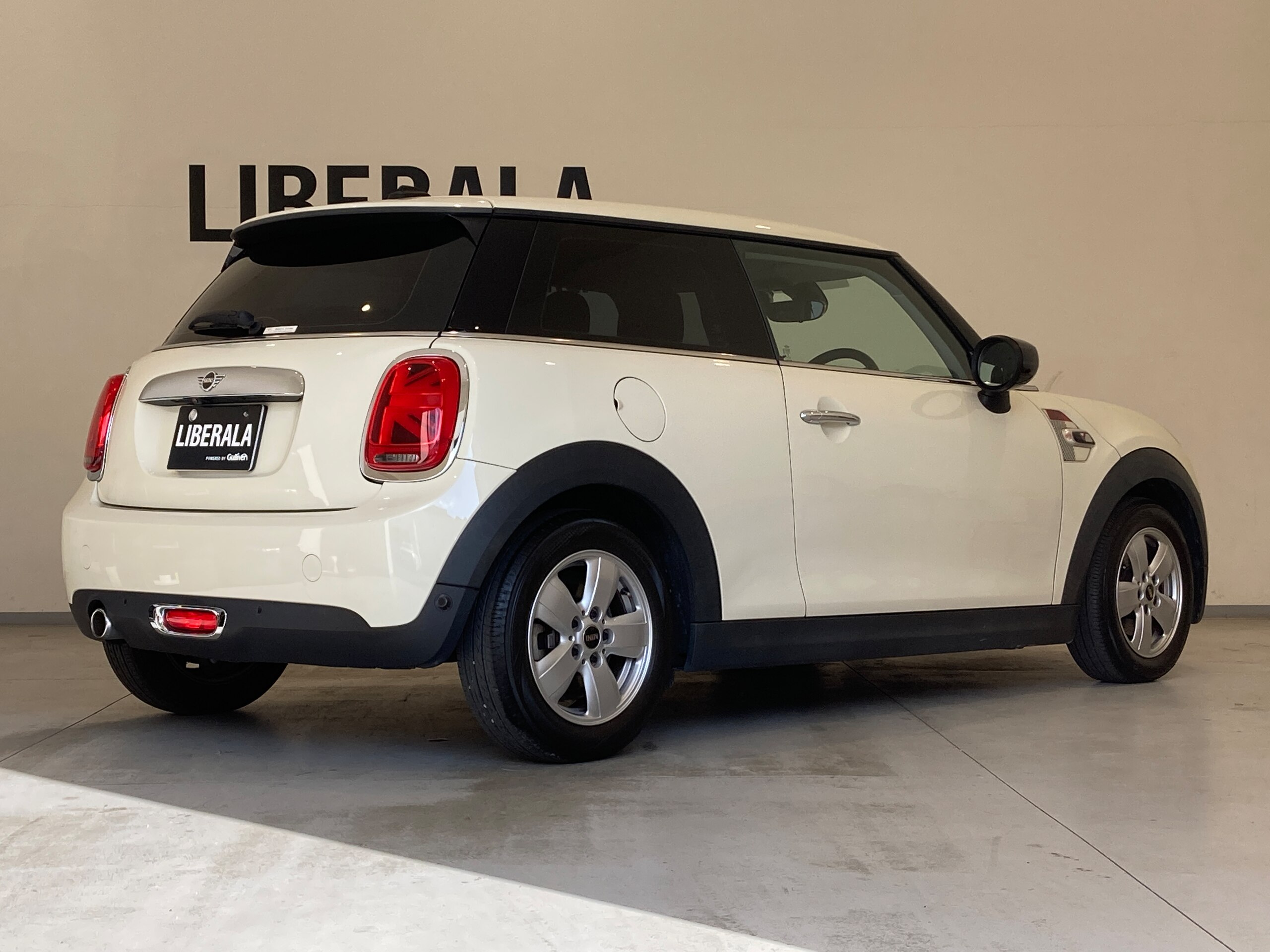 2021 Mini Cooper — photo 3