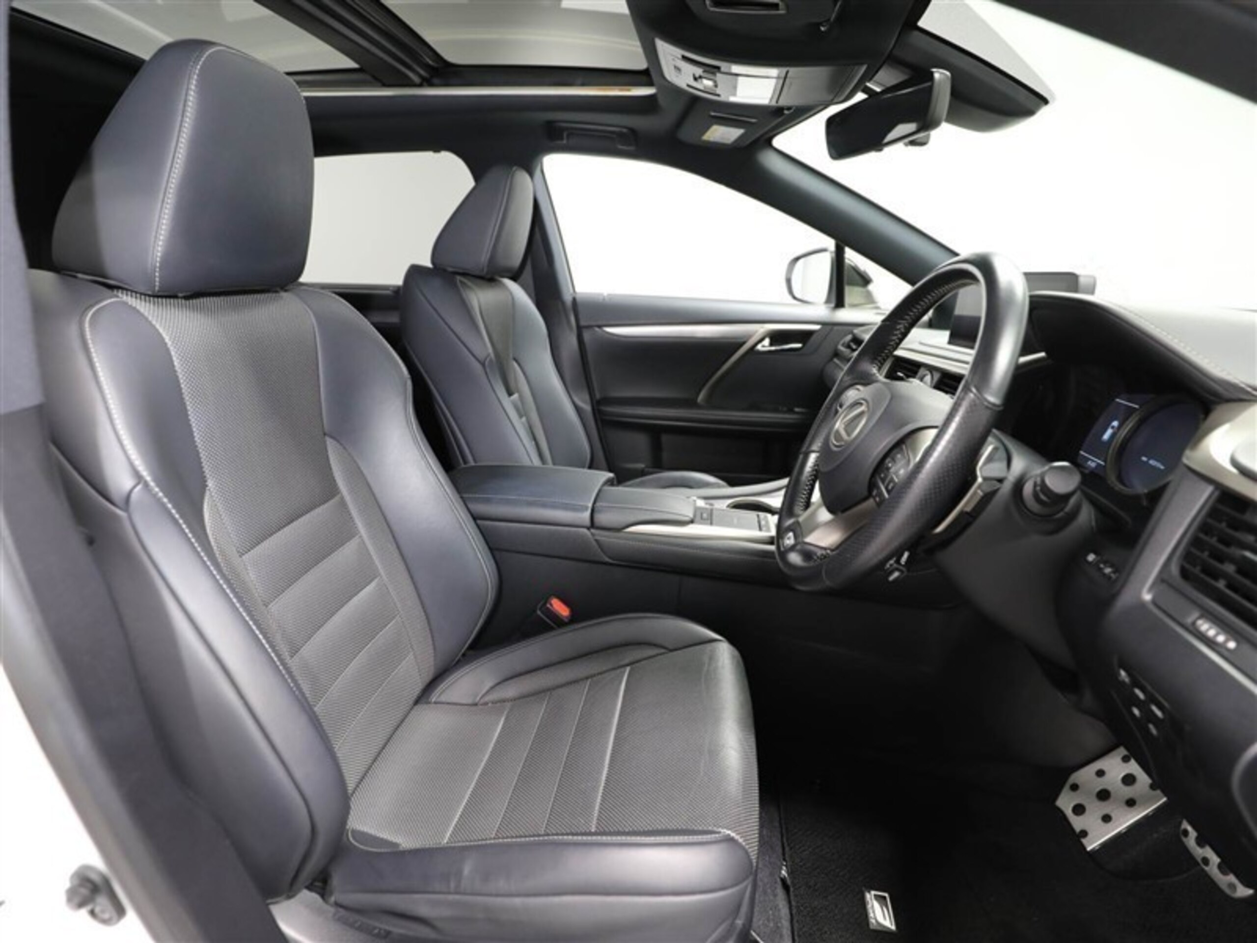 Lexus RX 300 F Sport — photo 8