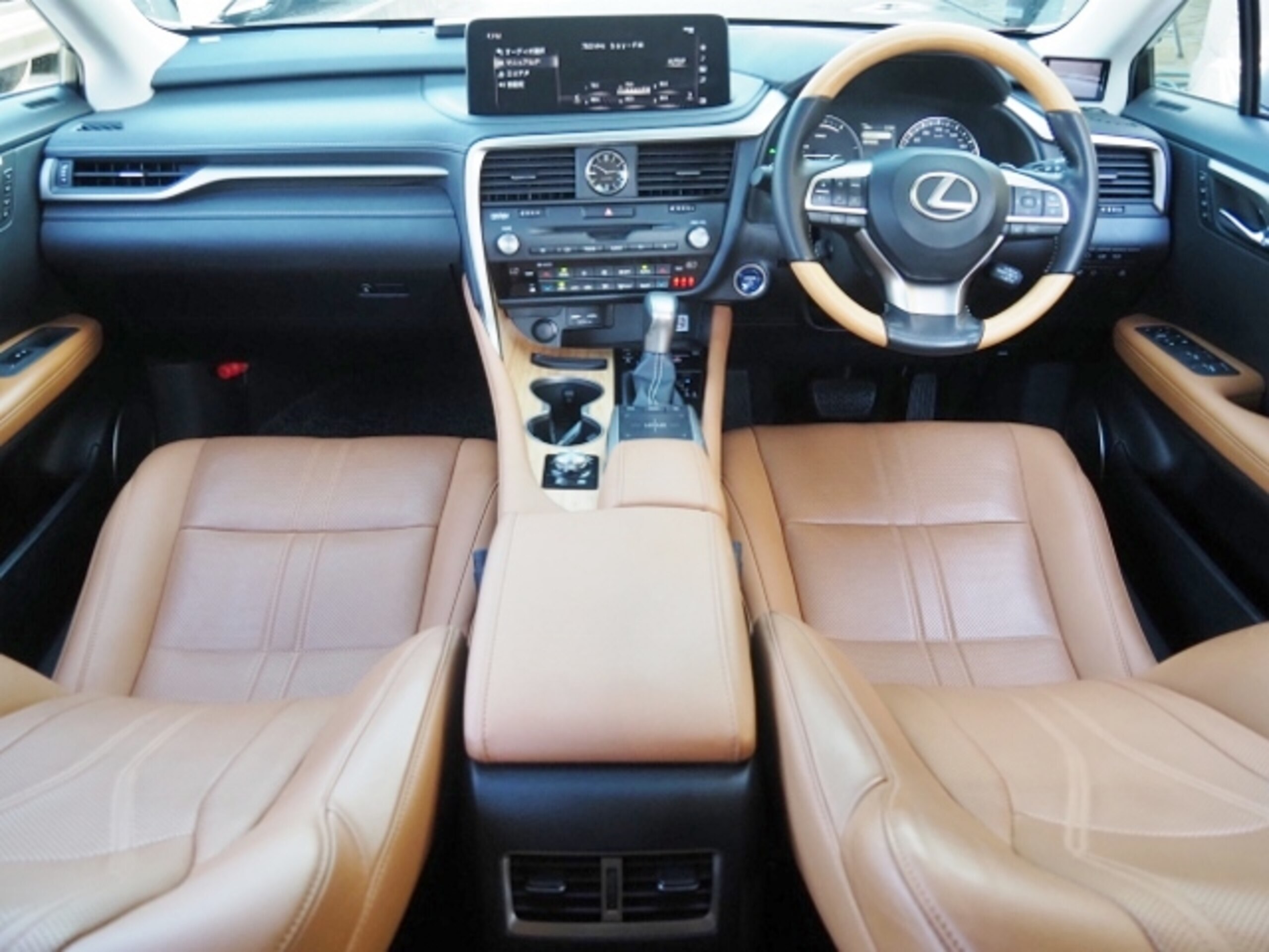 Lexus RX450h Version L 4WD — photo 8