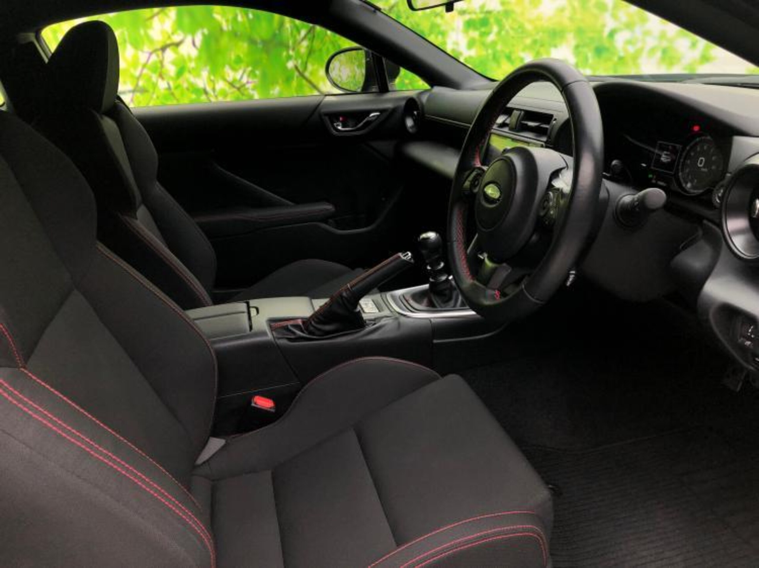 Subaru BRZ 2.4 R — photo 7