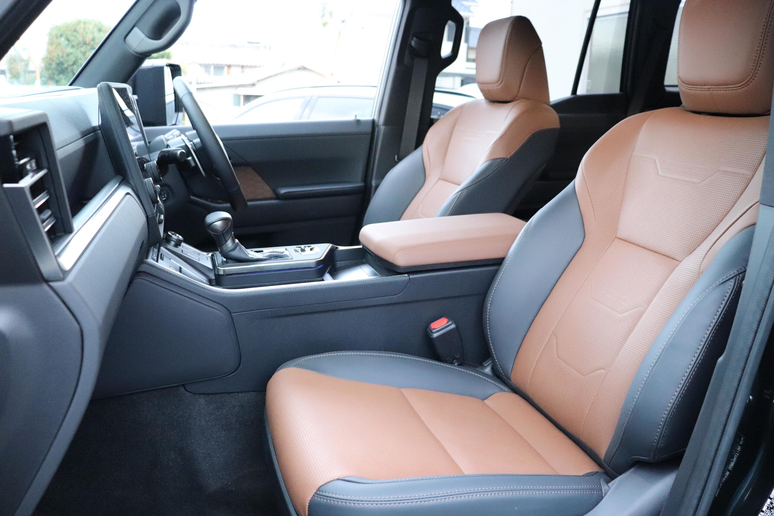 Lexus GX550 Version L 4WD Modellista Aero Brown Leather Seats Seat Heater Air Seat Cool Box Mark Levinson Premium Sound Panoramic Roof Digital Inner Mirror All-Around Drive Recorder Genuine 22-inch Alloy Wheels (Black) — photo 8