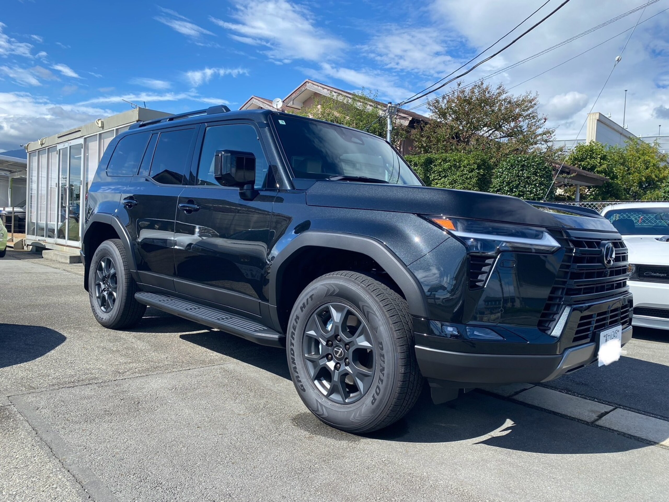 2025 Lexus Gx — photo 2
