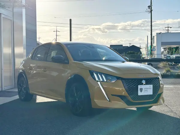 2022 Peugeot 208 — photo 3