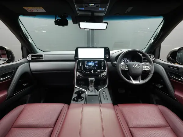 2023 Lexus Lx — photo 1
