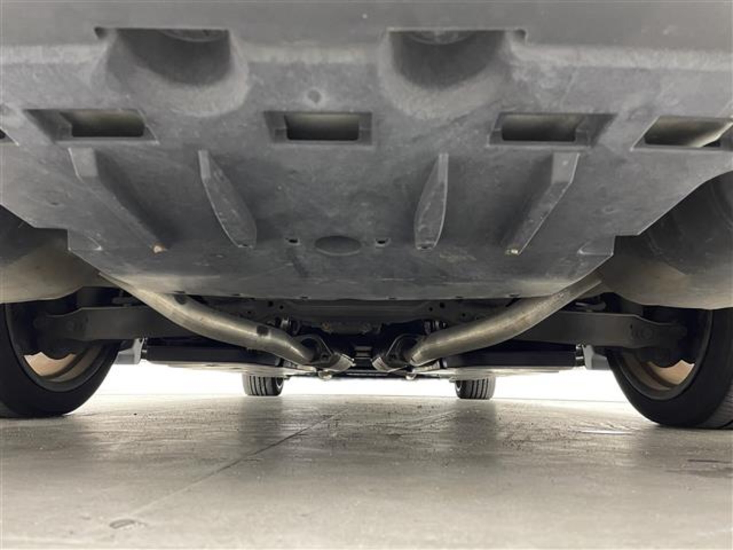 Toyota Crown Hybrid 3.5 RS Advance — photo 9