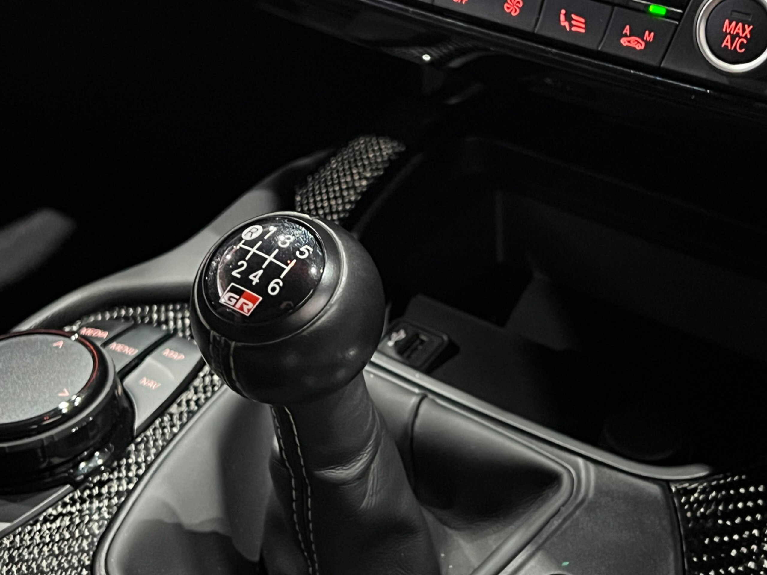 2023 Toyota Supra — photo 2