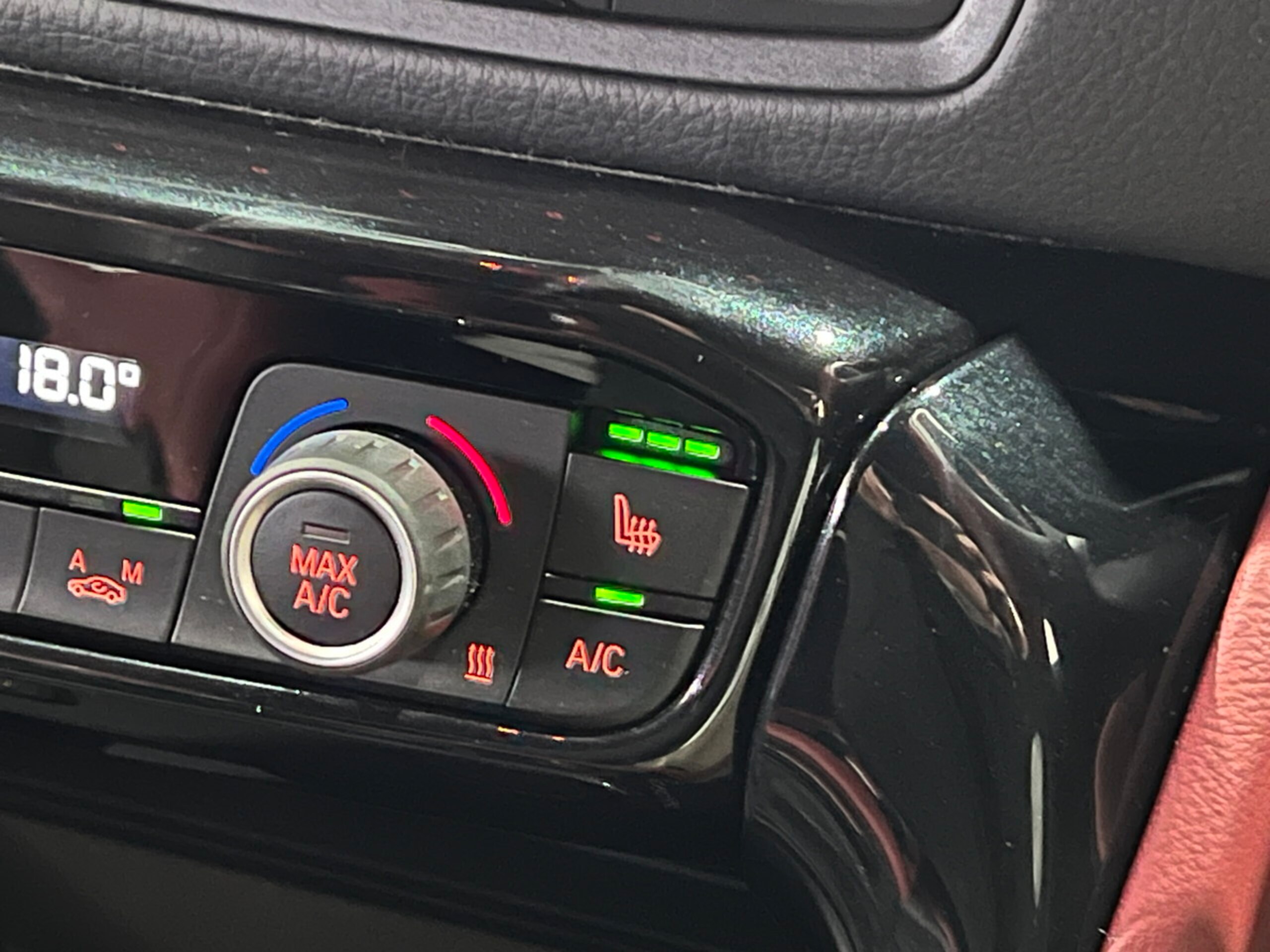 2023 Toyota Supra — photo 3